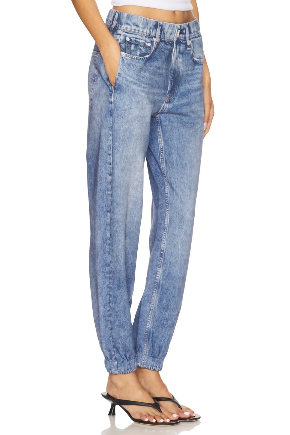 Miramar Jogger - 2