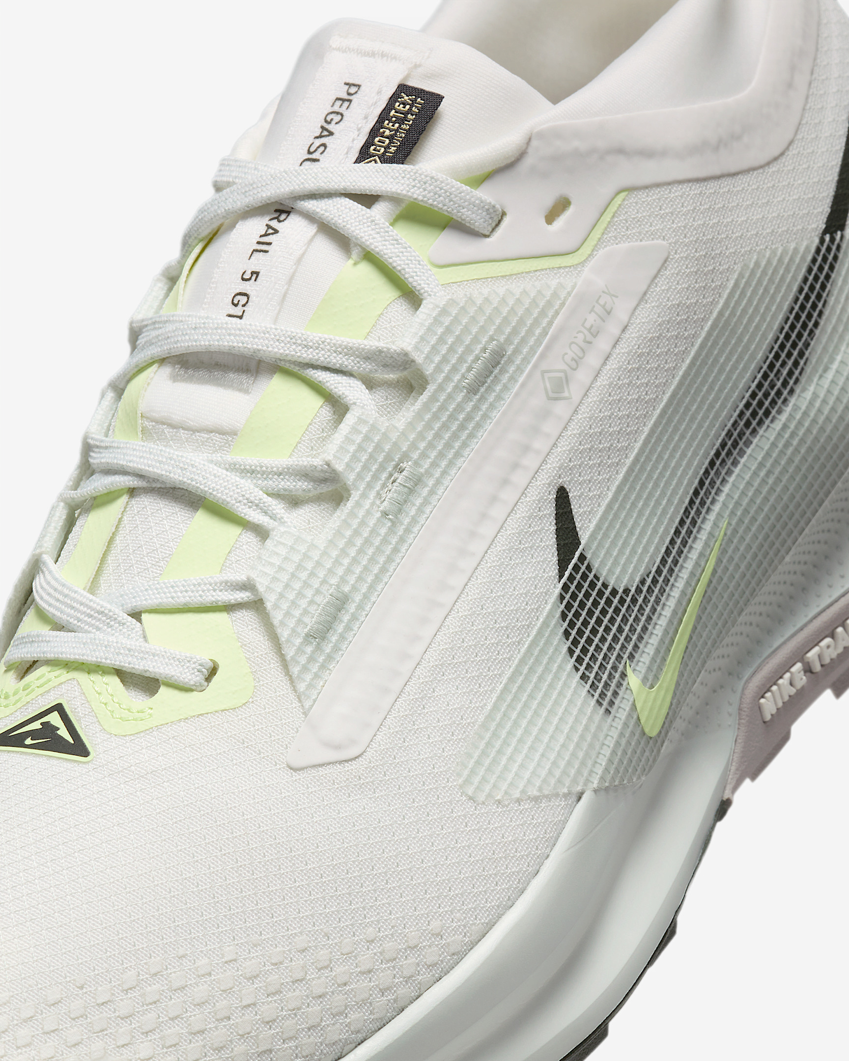 Nike Pegasus Trail 5 GORE-TEX Men's Waterproof Trail Running Shoes - 7