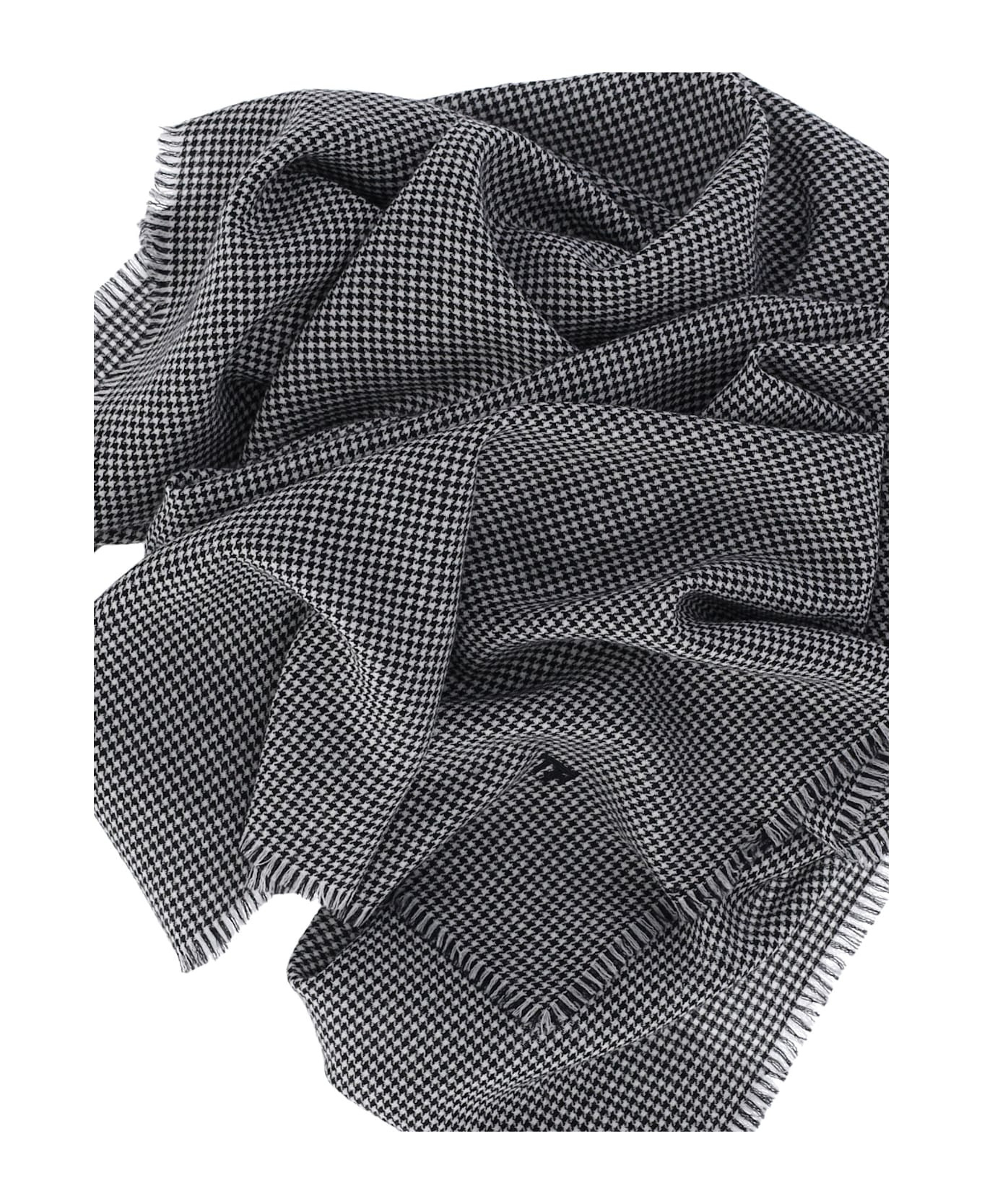 Houndstooth Wool Scarf - 3