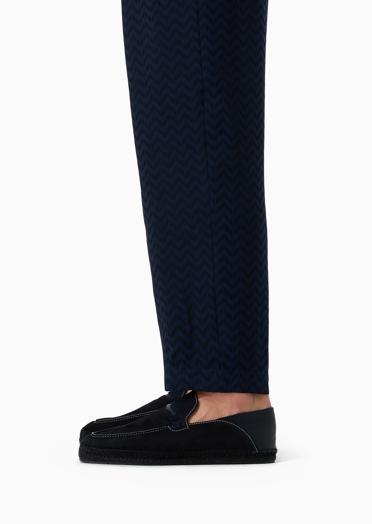 Cupro and viscose jacquard one-dart trousers - 6
