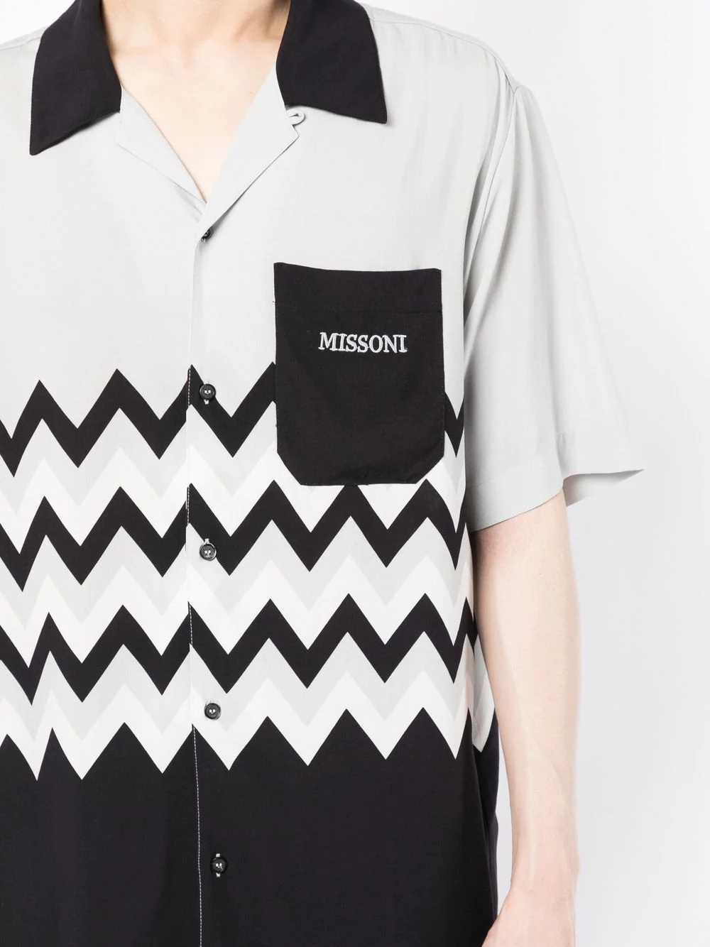 chevron-print short-sleeved shirt - 6