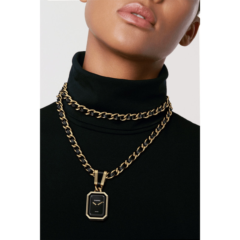 Première Iconic Chain necklace watch 3