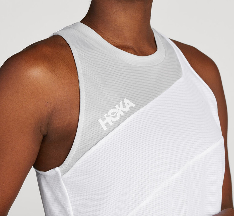 HOKA Women's Glide Tank outlook