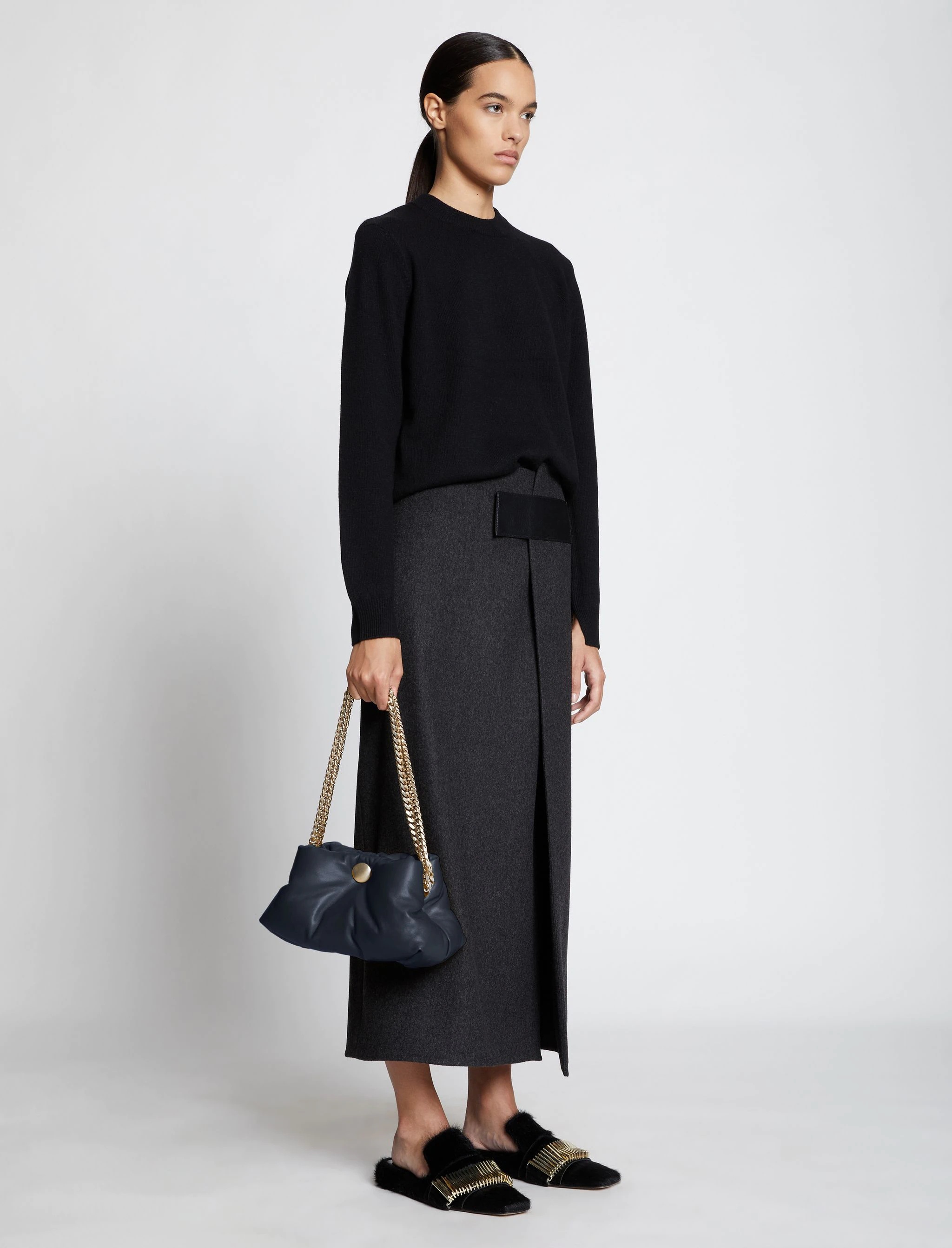 Small Puffy Chain Tobo Bag - 3