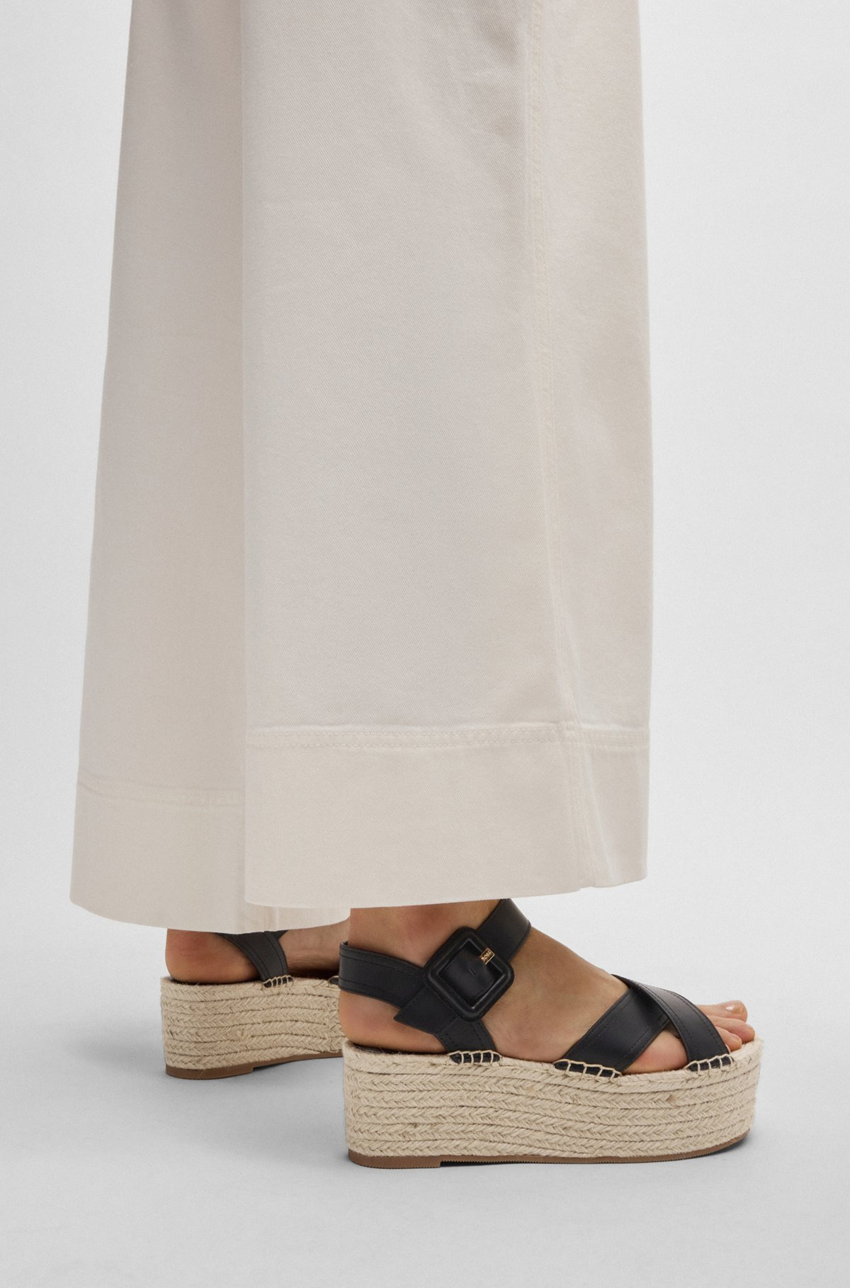 LEATHER SANDALS WITH PLATFORM SOLE - 4