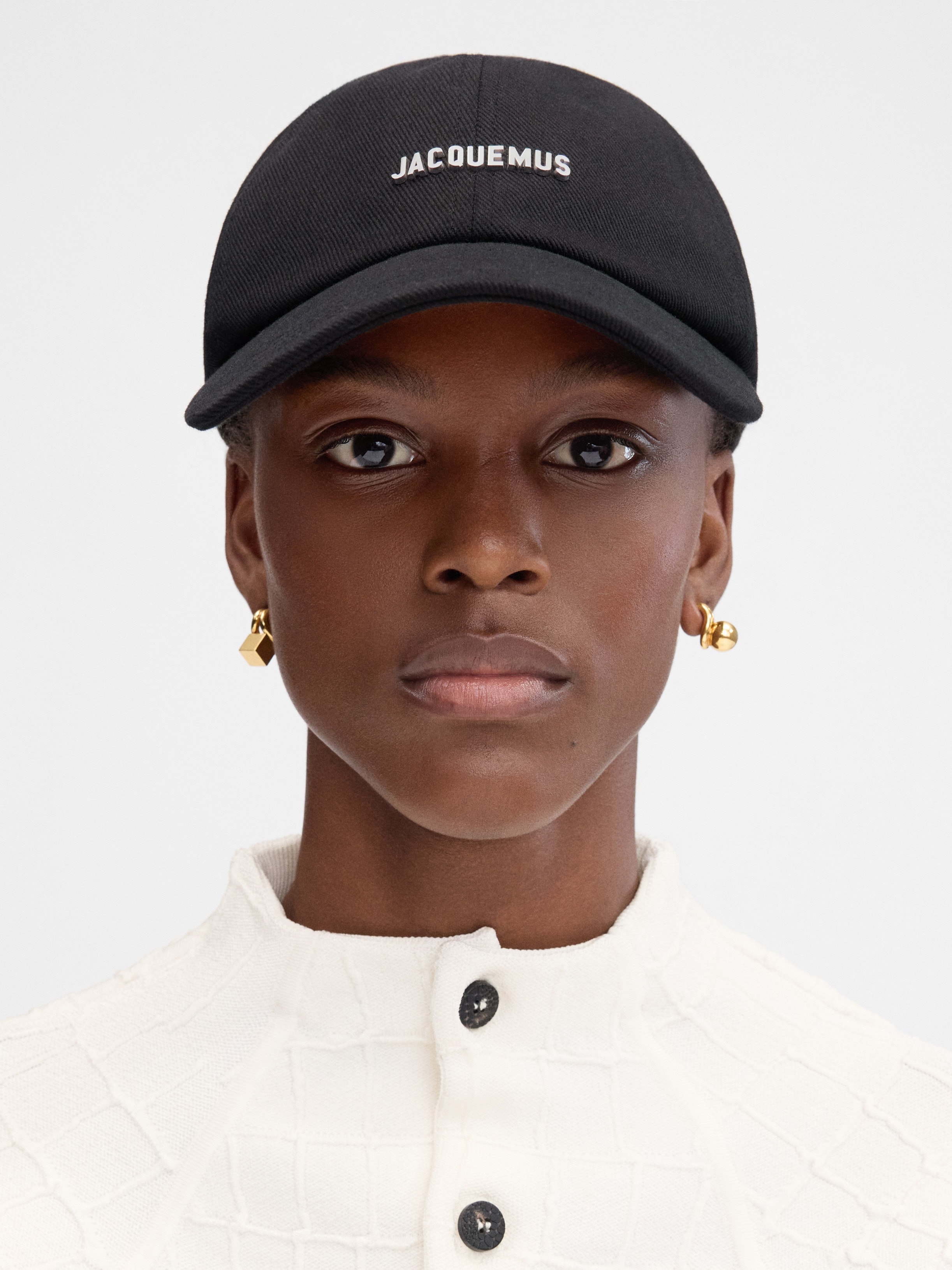 帽子 JACQUEMUS LA CASQUETTE GADJO Jacquemus La Casquette Gadjo cap for Women - Brown in UAE