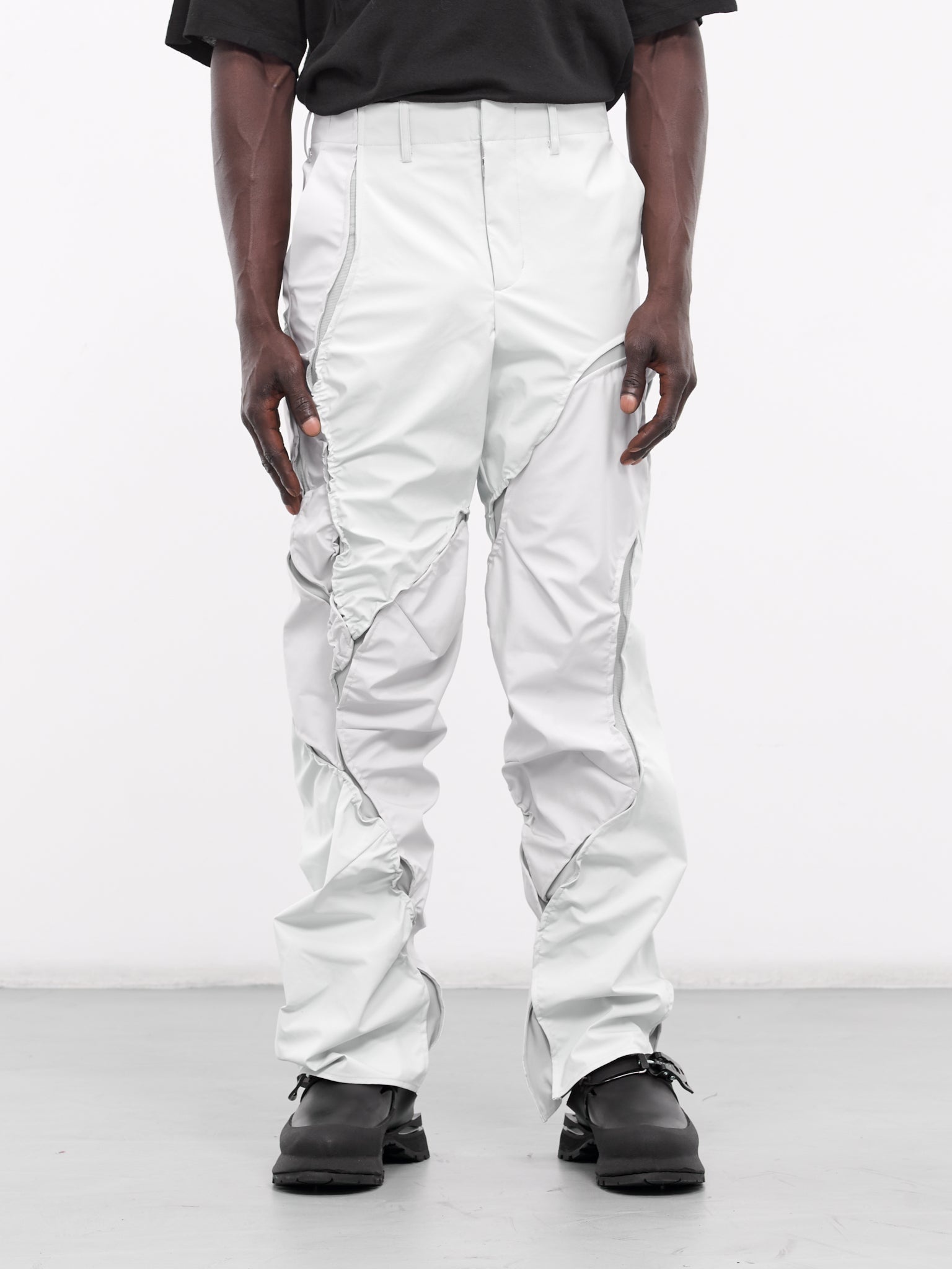 6.0 Technical Pants Left - 1