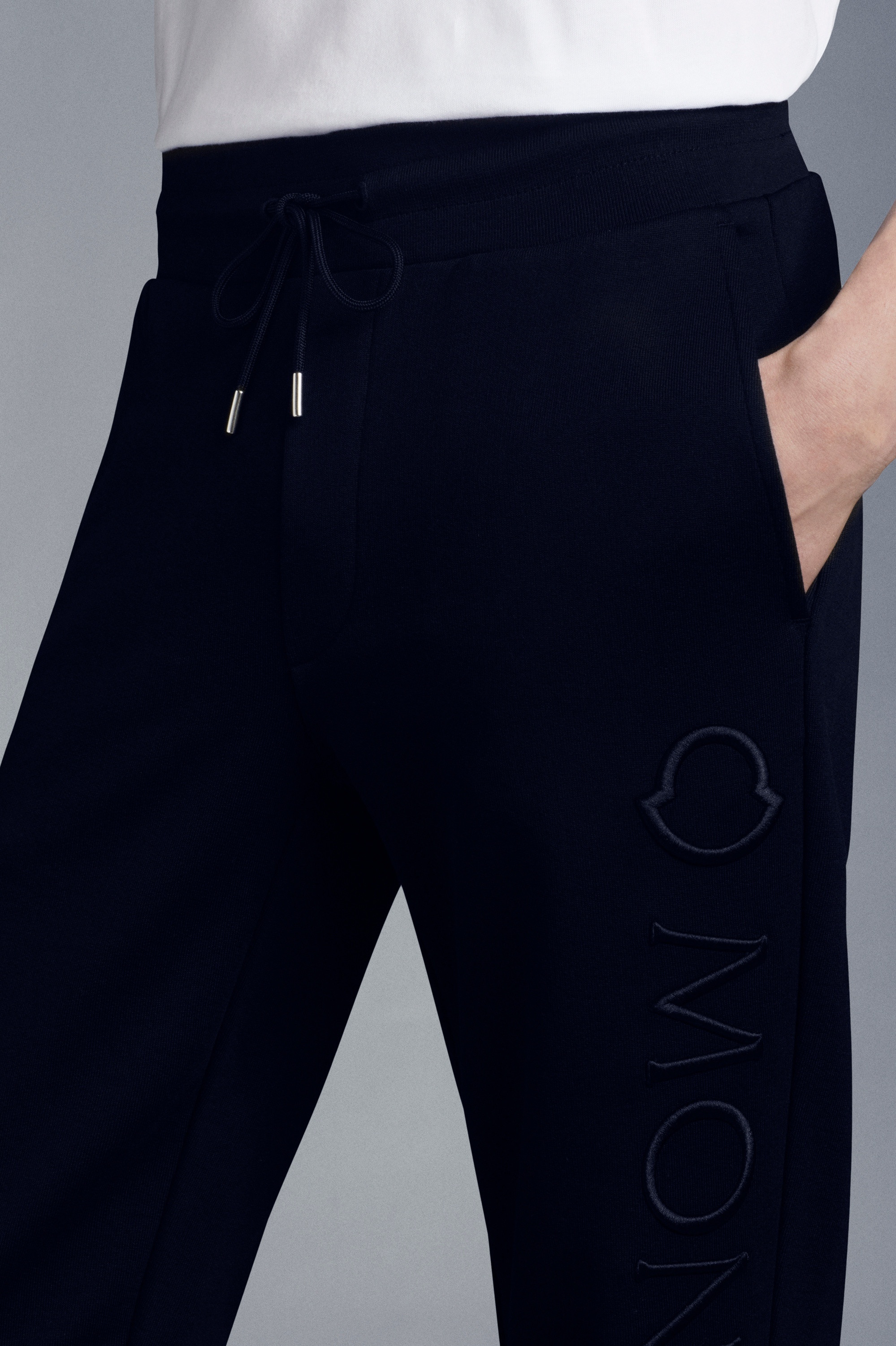 Logo Embroidered Sweatpants - 4