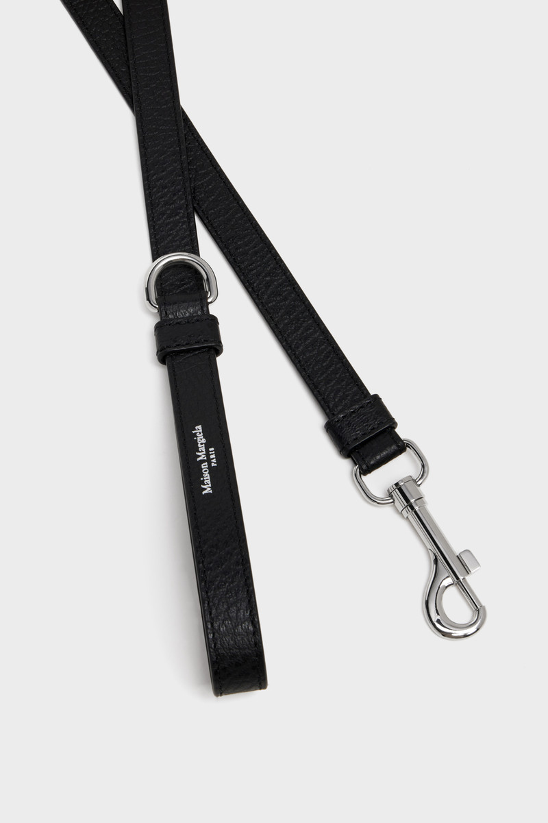 Maison Margiela Leash outlook