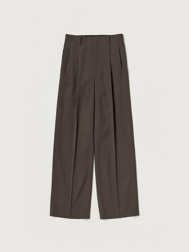 LIGHT WOOL MAX GABARDINE TWO-TUCK SLACKS 1