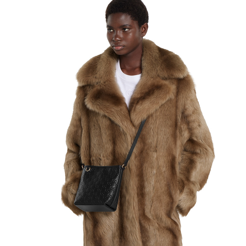 GG Emblem nano bucket bag 5