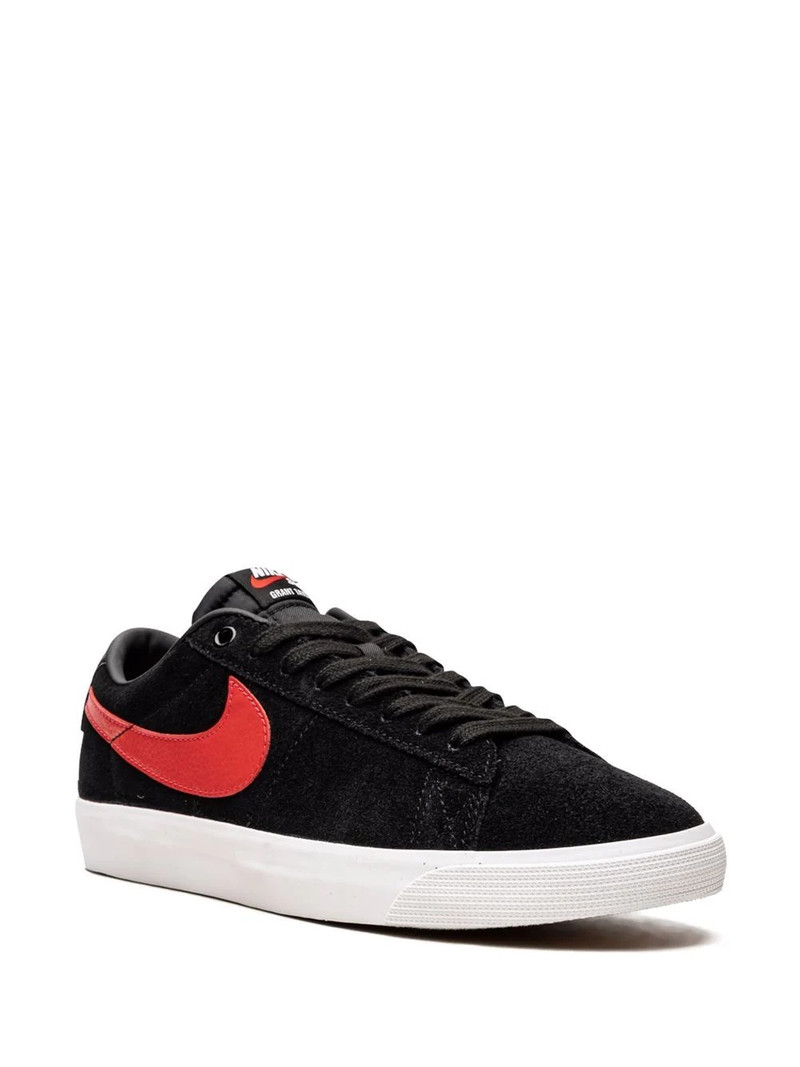 Nike Zoom Blazer Low GT SB sneakers outlook