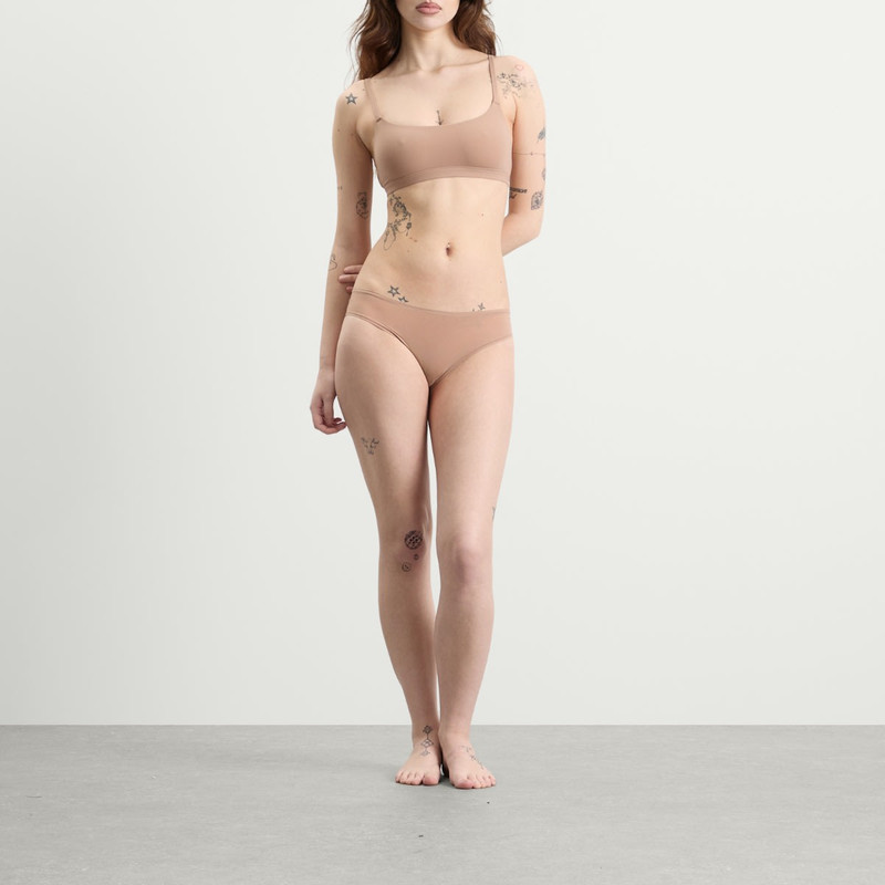SKIMS SKIMS Fits Everybody Scoop Bralette outlook