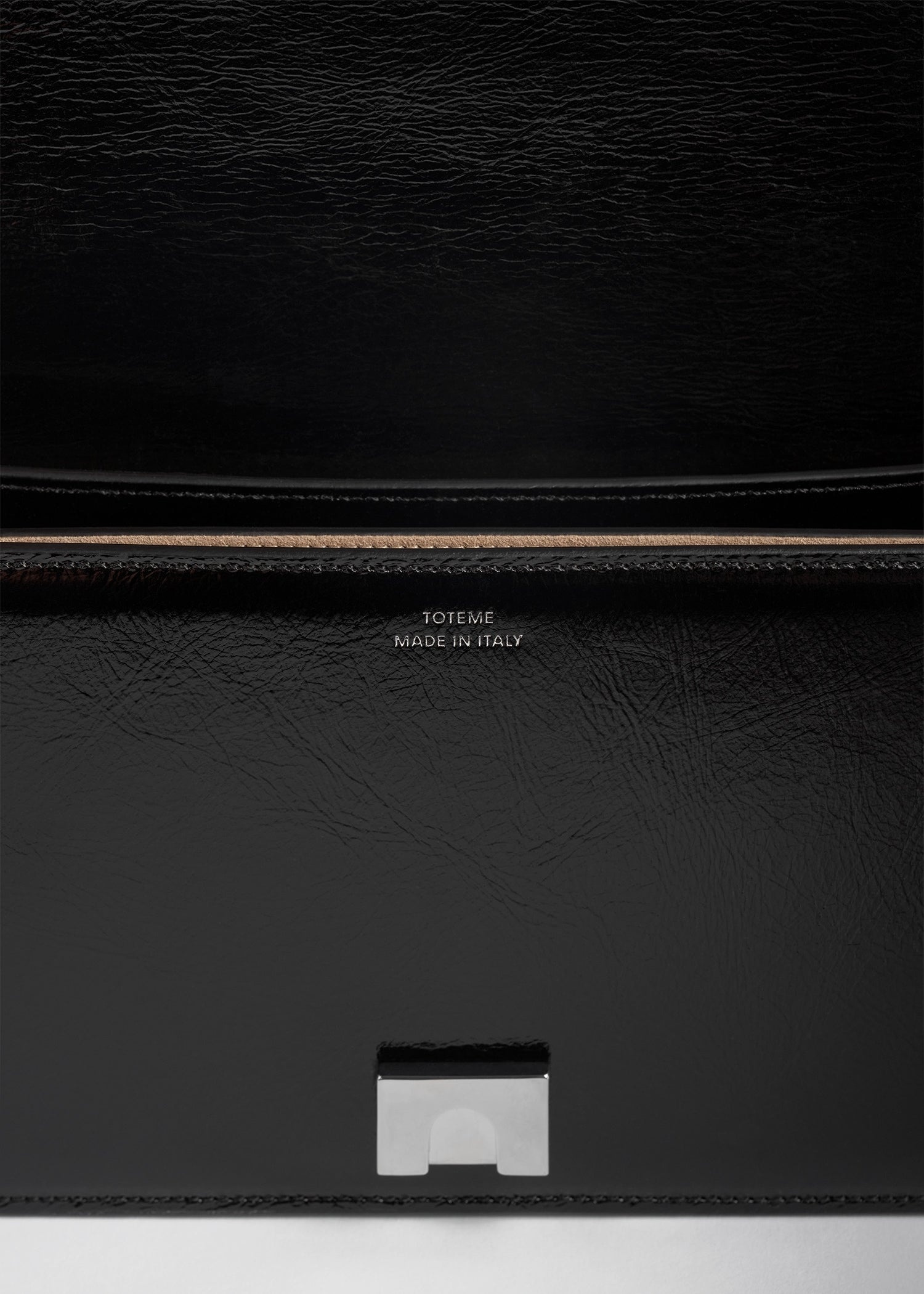 Mini T-Flap Naplack bag black - 8