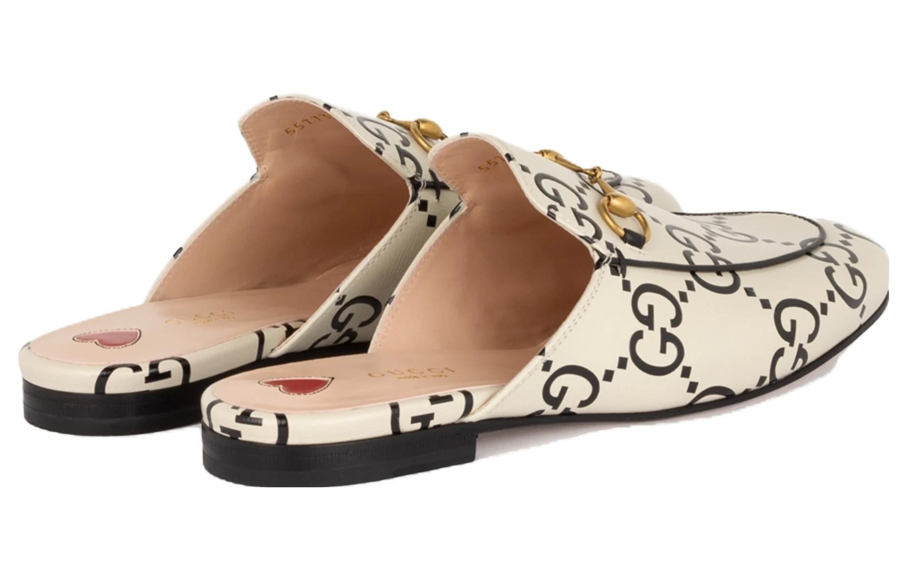 (WMNS) Gucci Princetown GG Debossed Leather Slipper 'Black Nerd' 557730-UGM30-9180 - 3