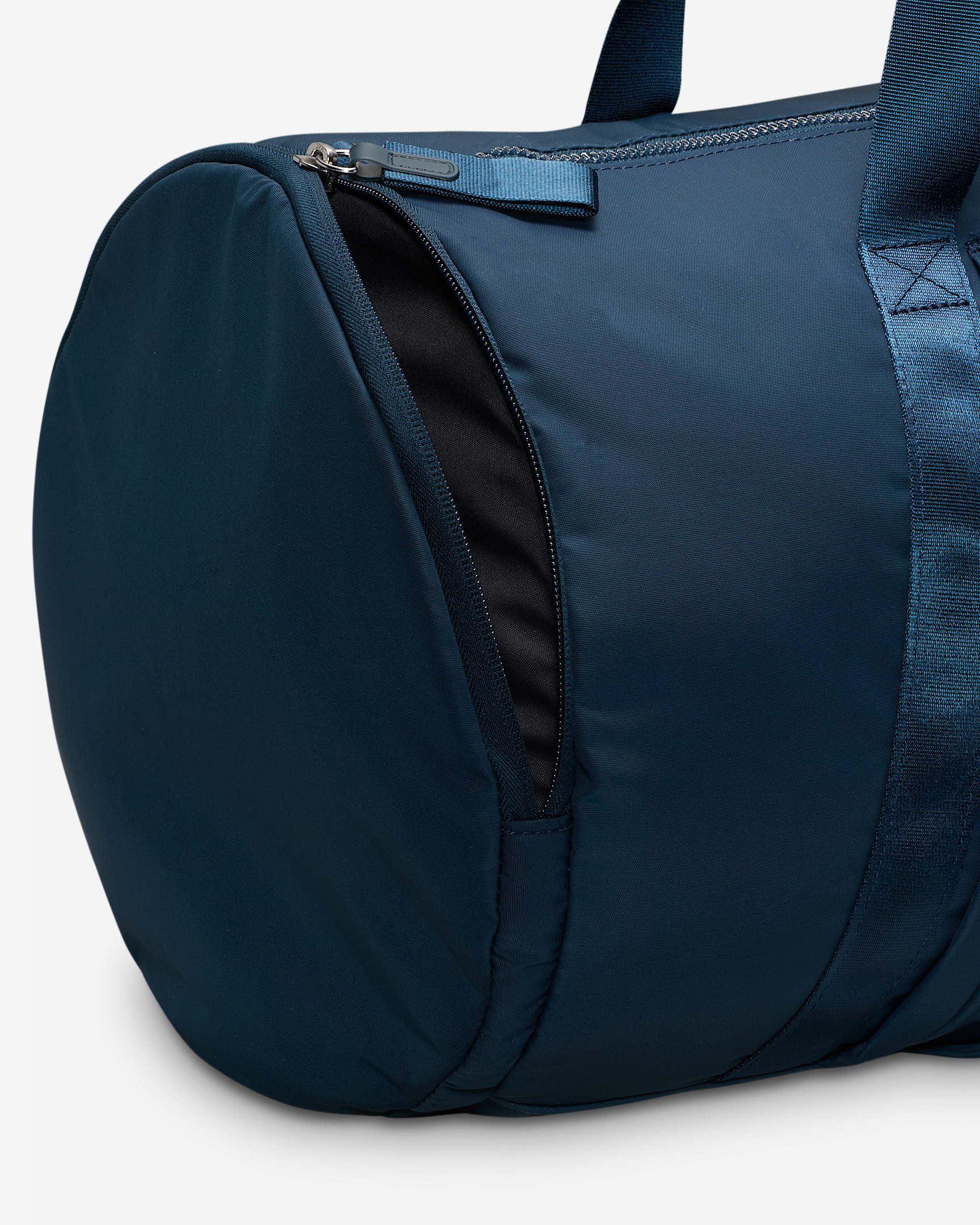 Nike One Duffel Bag (35L) - 8