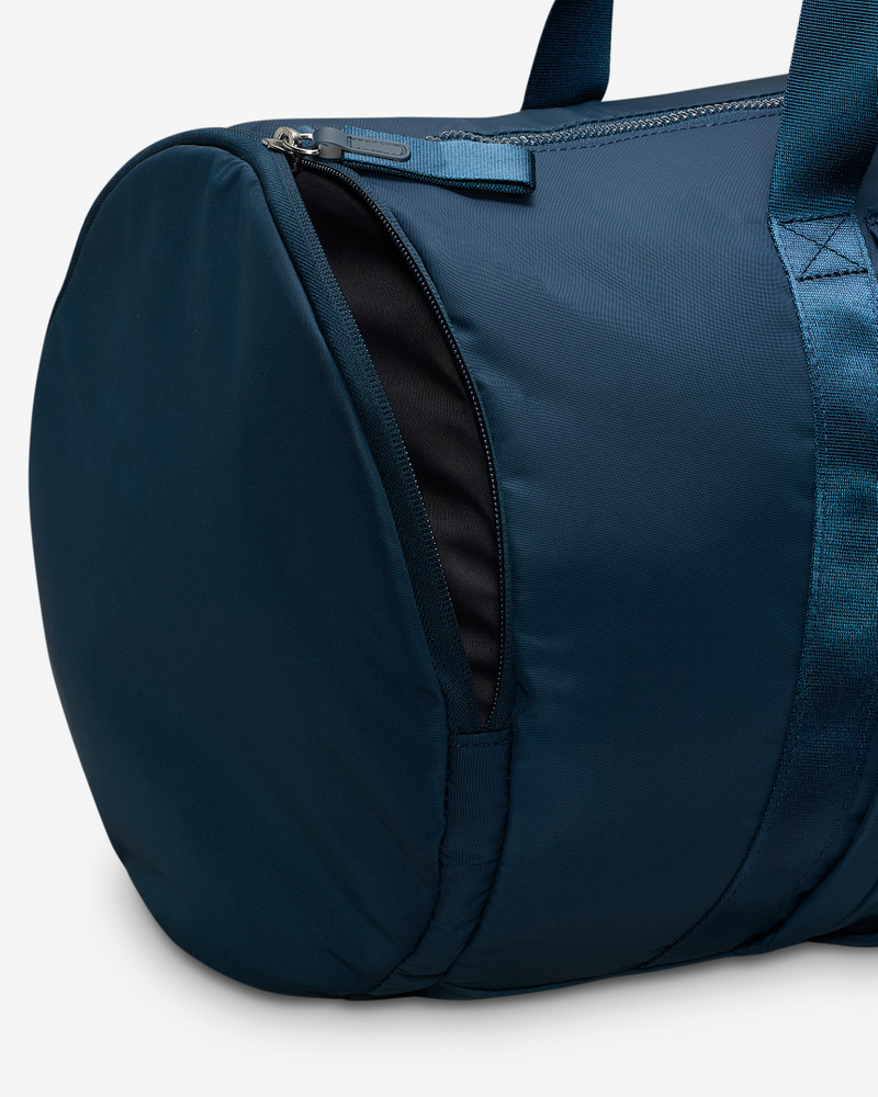 Nike One Duffel Bag (35L) 8