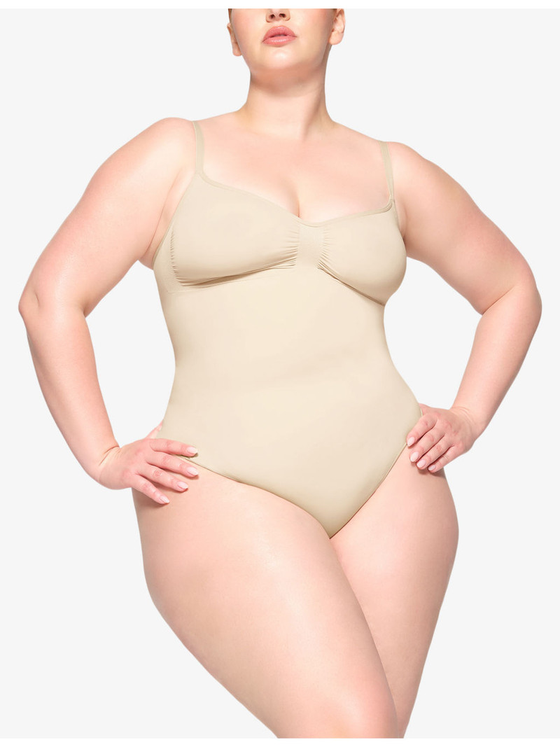 SKIMS Seamless Sculpt fitted stretch-woven body outlook