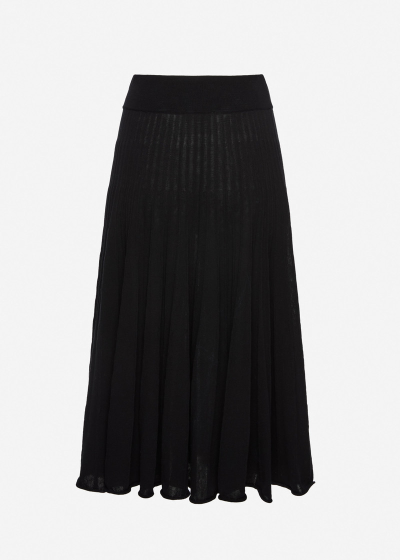 Pleated knit skirt in black 2