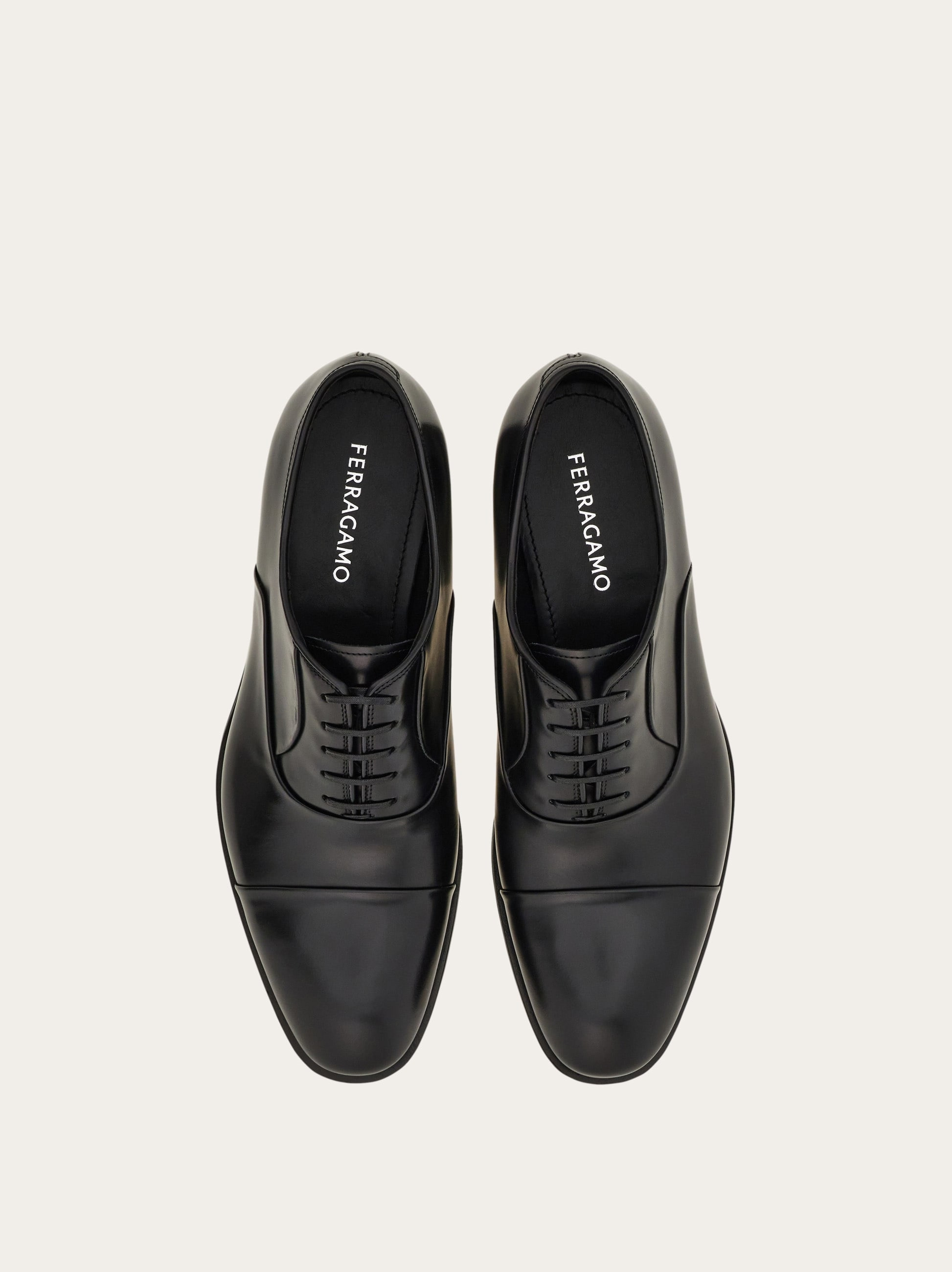 Oxford shoe with toe cap - 3
