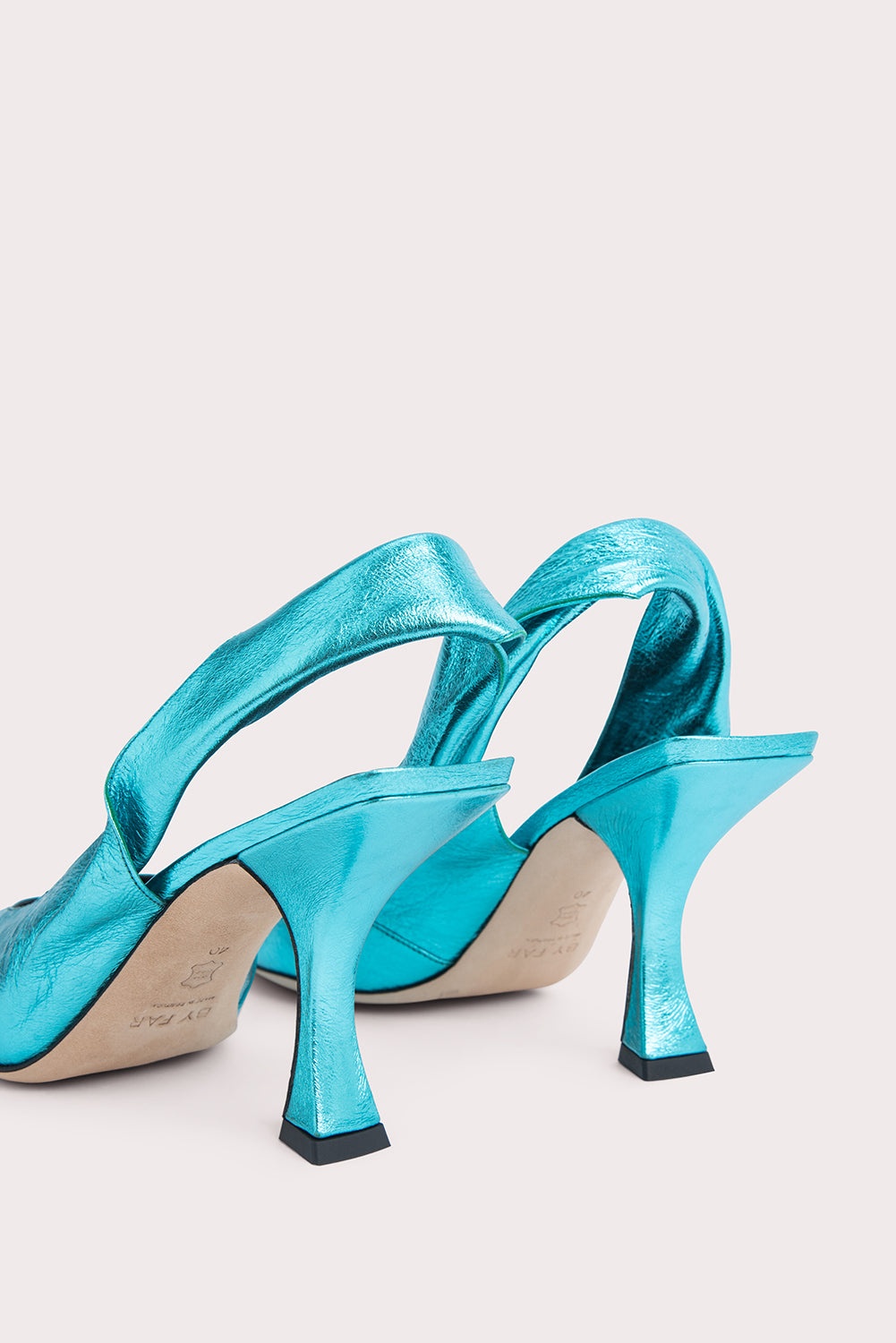 Yasha Aquamarine Metallic Leather - 6