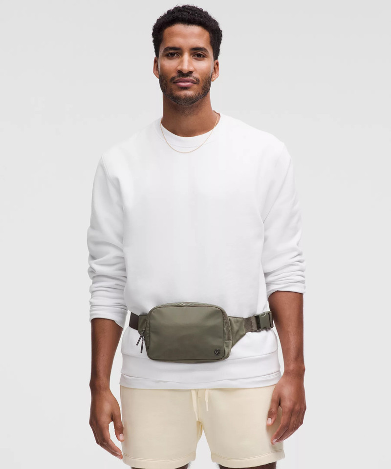 lululemon Everywhere Belt Bag Large 2L outlook