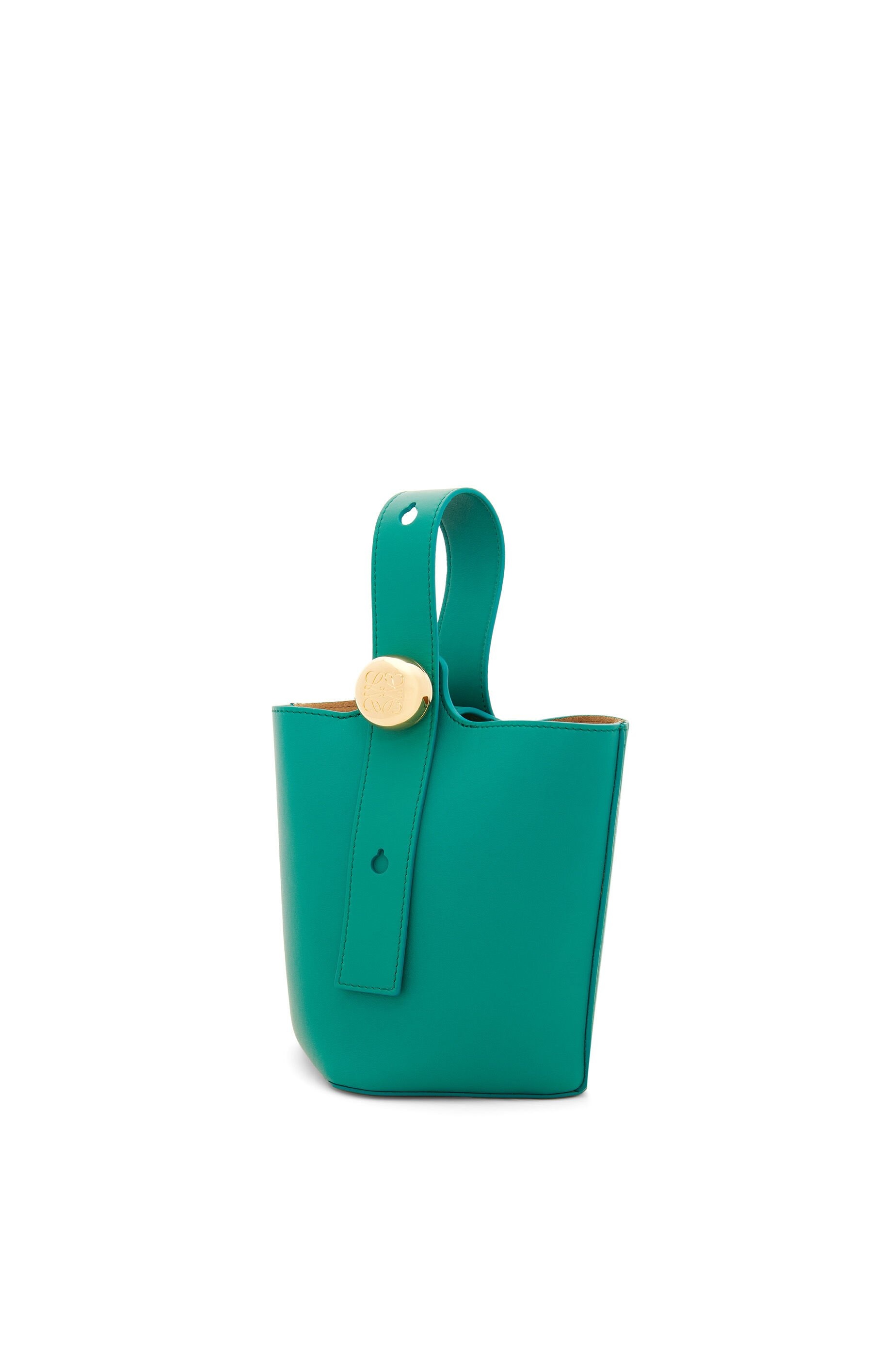 Mini Pebble Bucket bag in mellow calfskin - 4