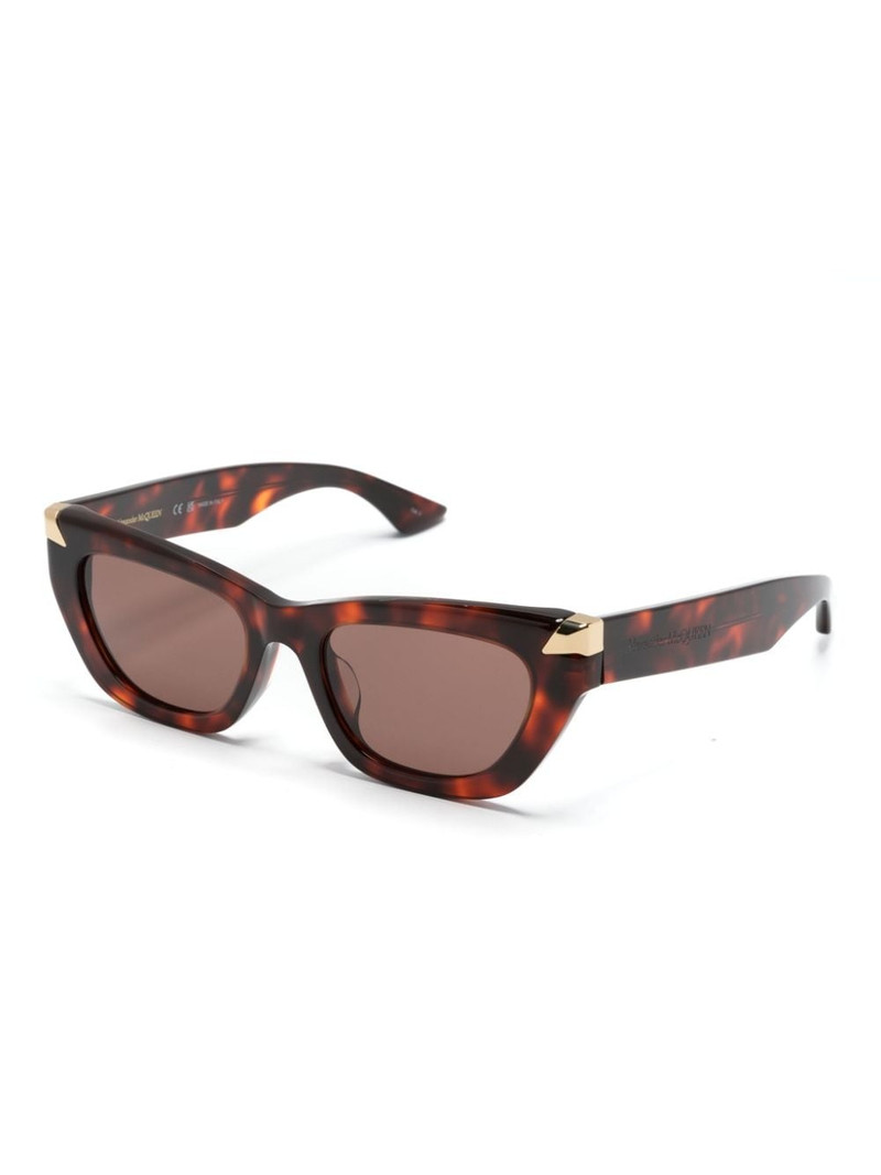 Alexander McQueen tortoiseshell cat-eye sunglasses outlook