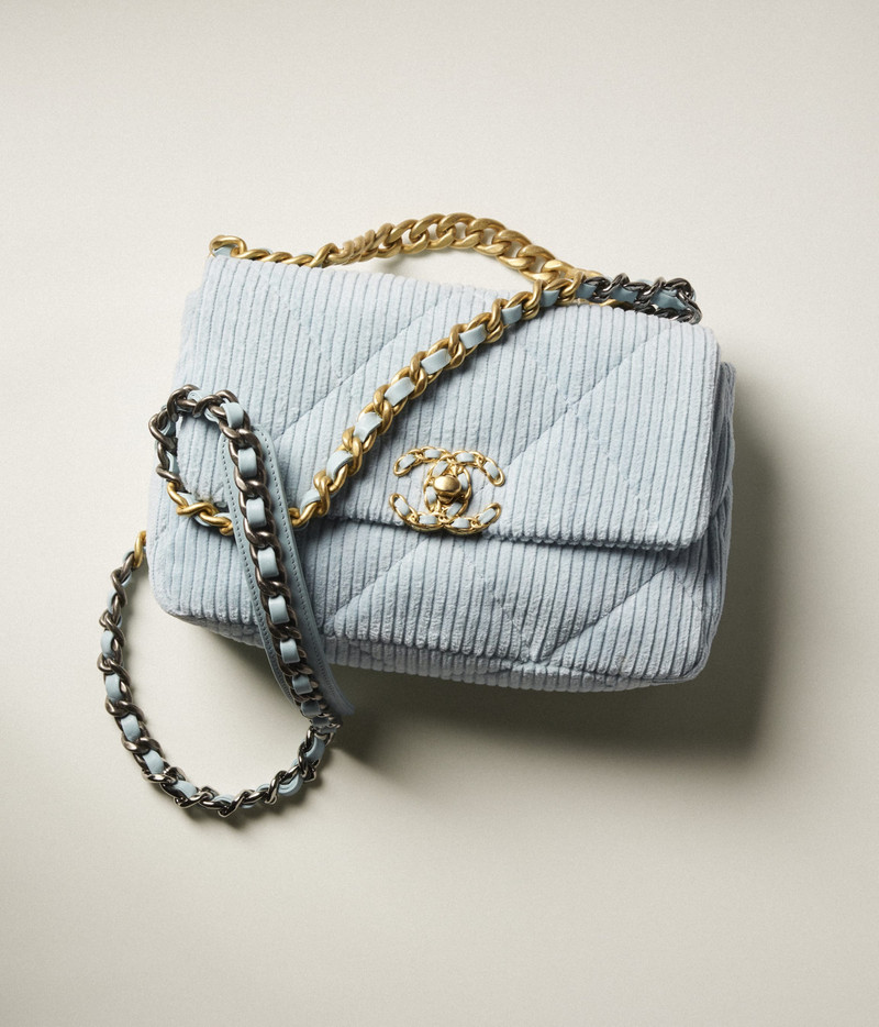 CHANEL 19 Handbag 1