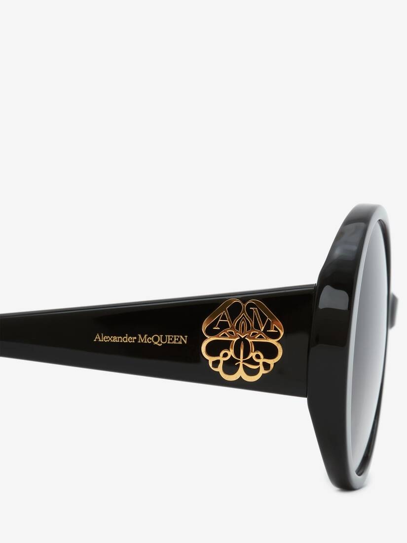 Seal Round Sunglasses in Black/grey - 4