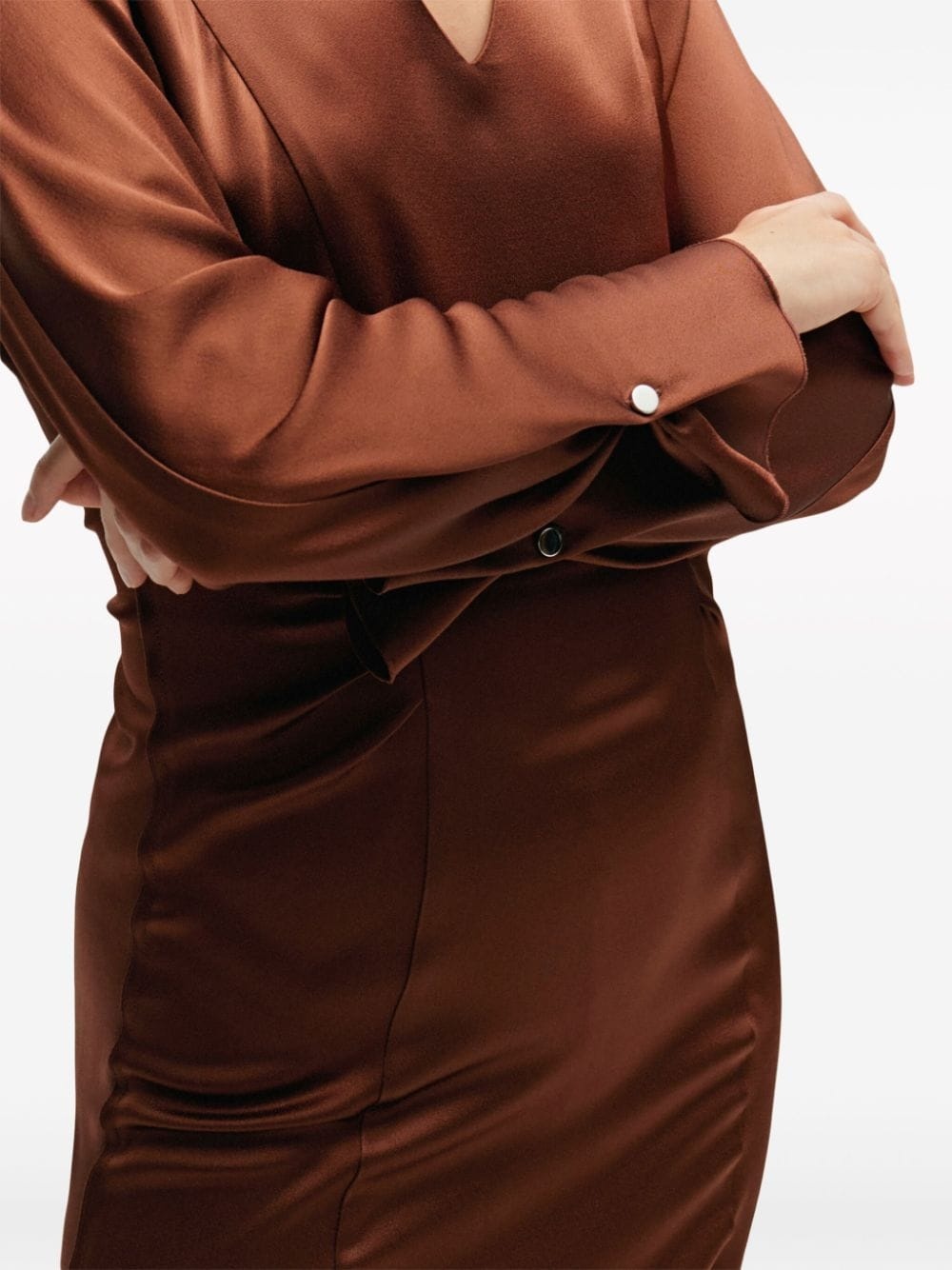 V-neck satin midi dress - 4