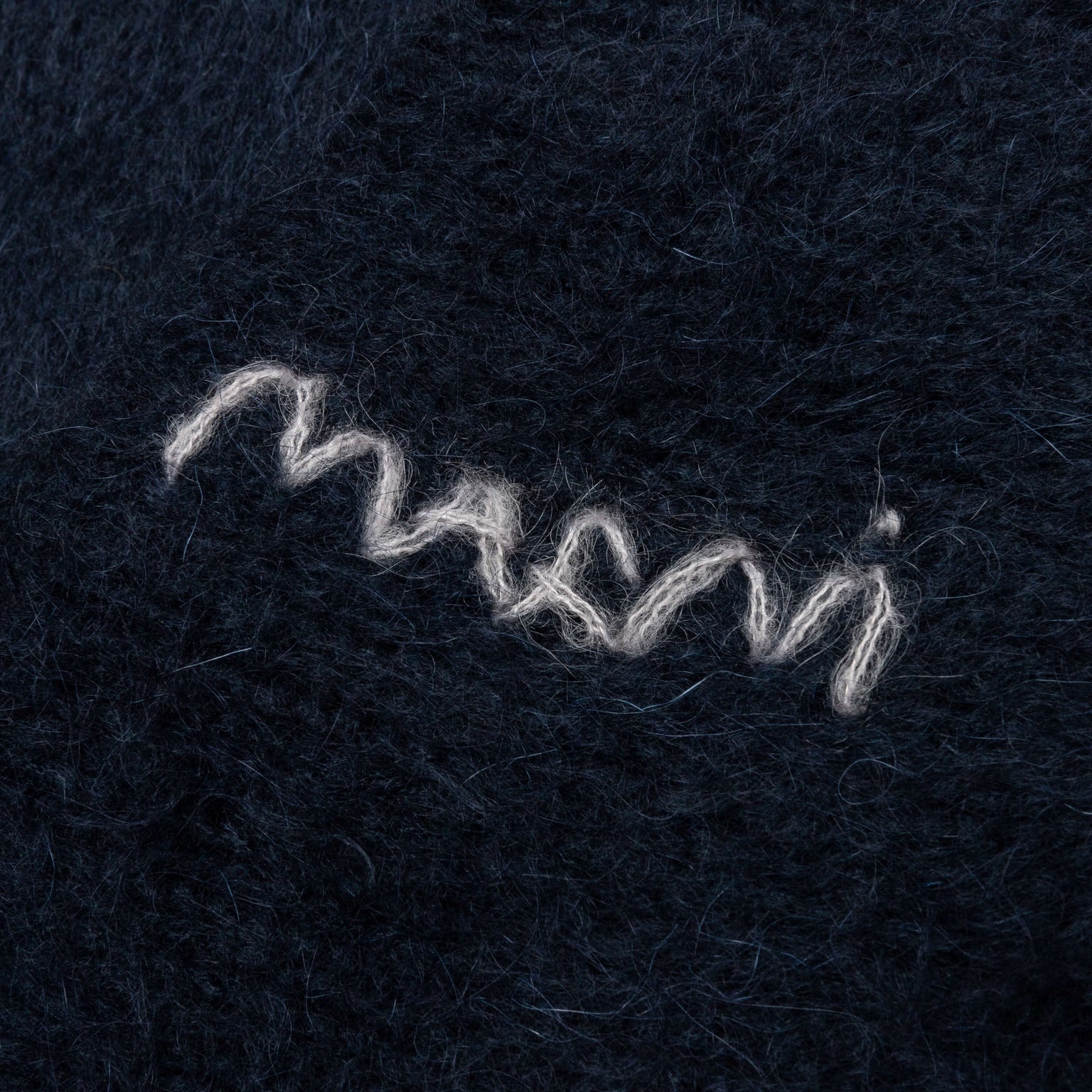 ROUNDNECK KNITTED SWEATER - MIDNIGHT - 3