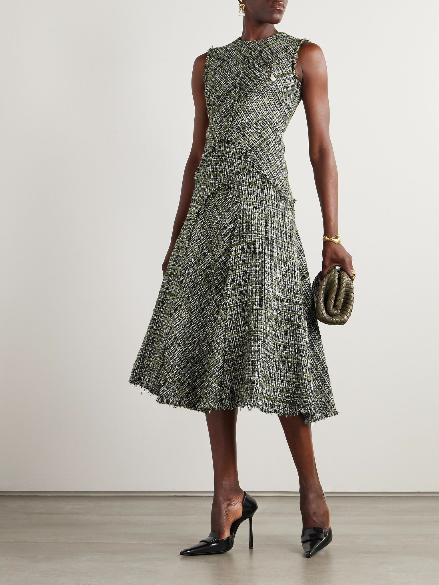 Paneled frayed tweed midi dress Gray green - 2