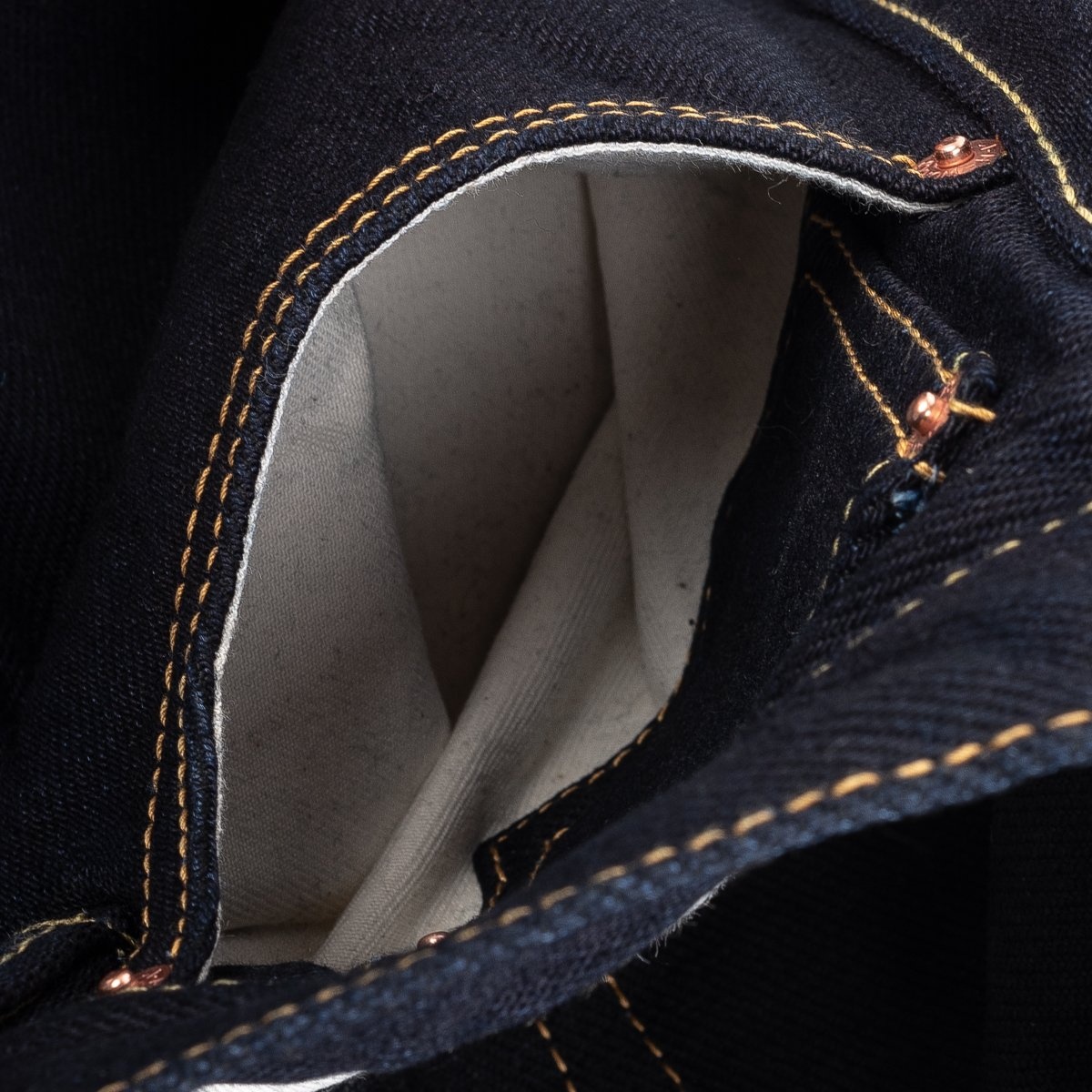 IH-888S-21ib 21oz Selvedge Denim Medium/High Rise Tapered Cut Jeans - Indigo/Black - 15