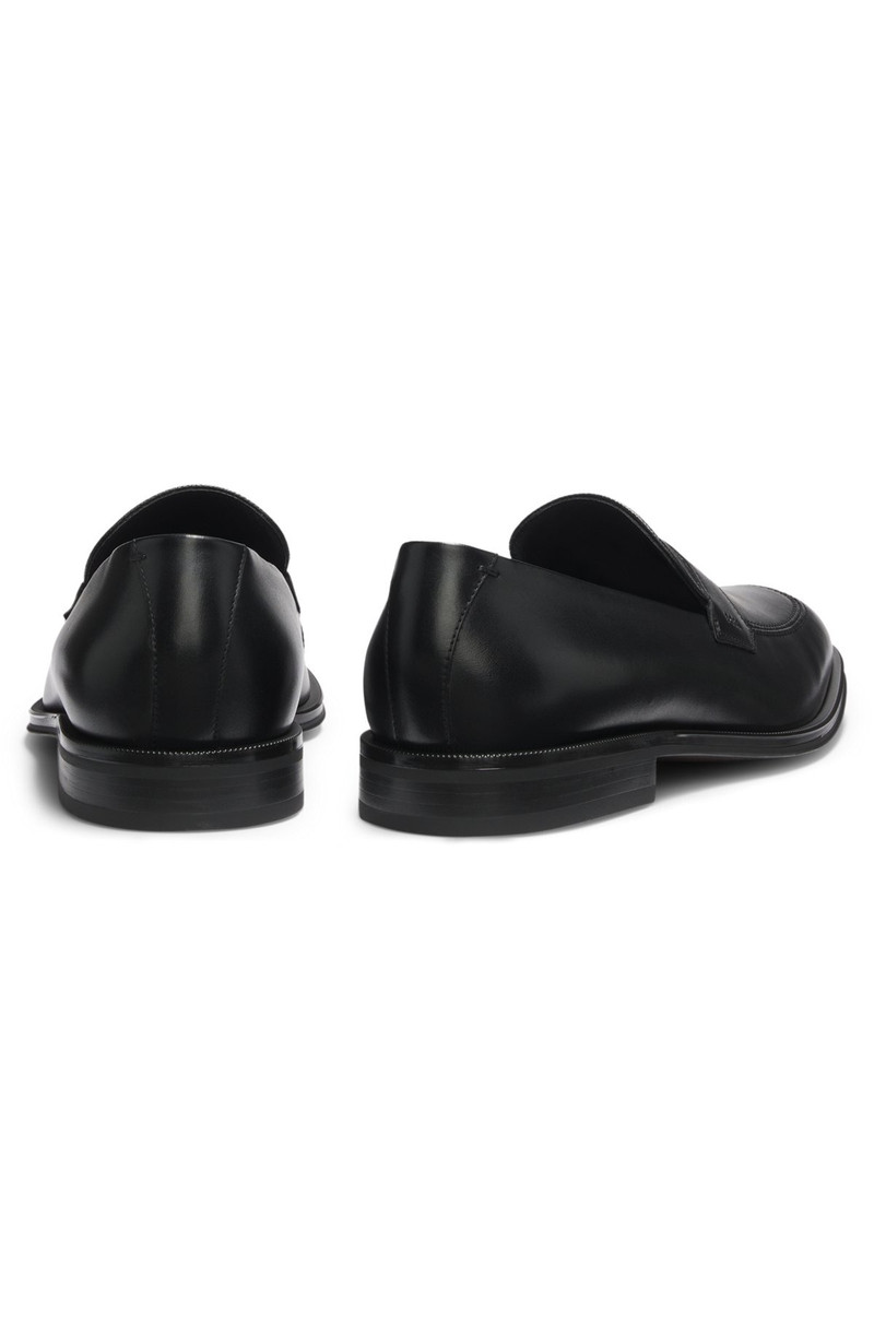 TEXTURED-TONGUE LOAFERS IN LEATHER 5