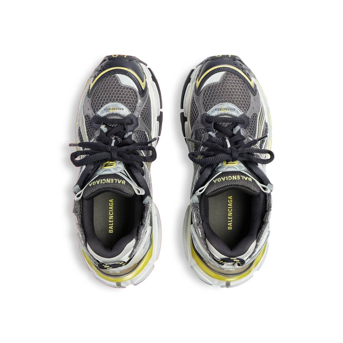 【ストリートにも♪】BALENCIAGA Men Sneakers Gray BALENCIAGA Men's Runner Sneaker in Grey | REVERSIBLE