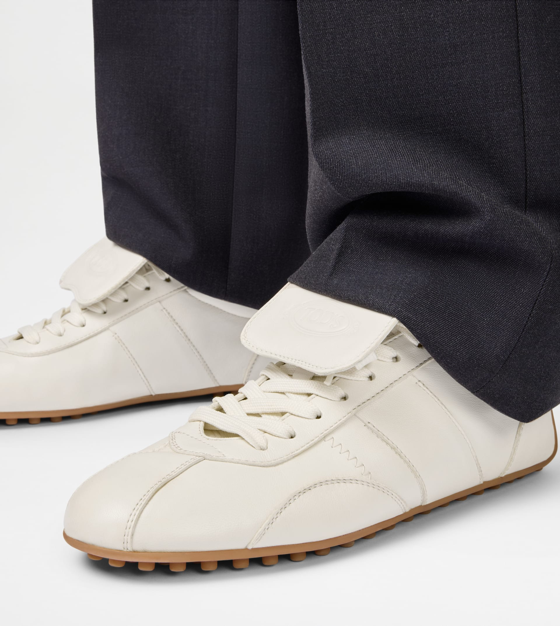 TOD'S T-MARATHON SNEAKERS IN LEATHER - WHITE - 6