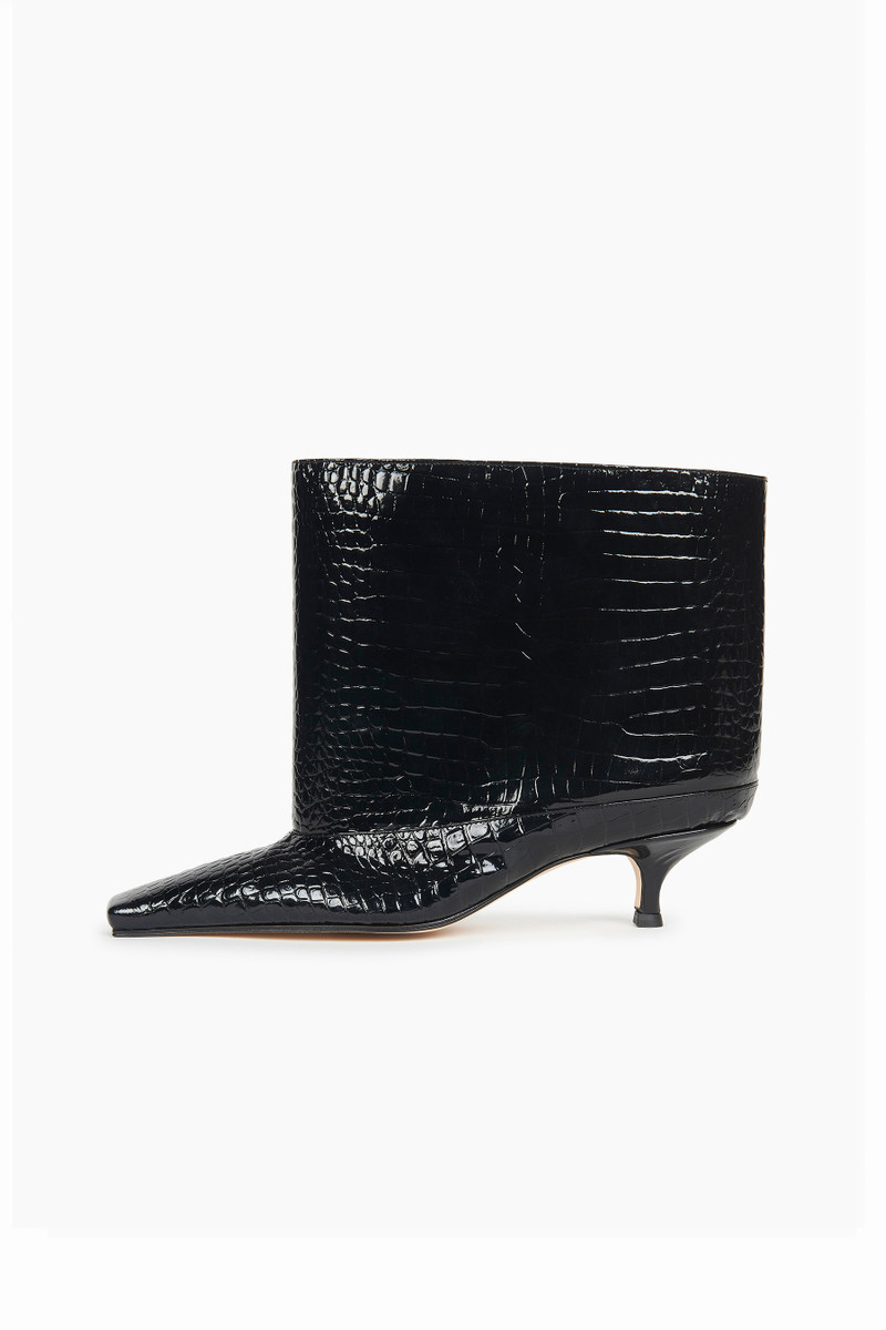 DANA BOOT SUPER SHORT BLACK 1