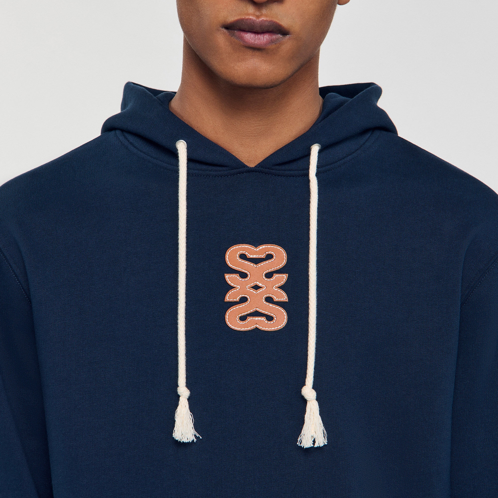 LEATHER PATCH SWEATSHIRT - 3