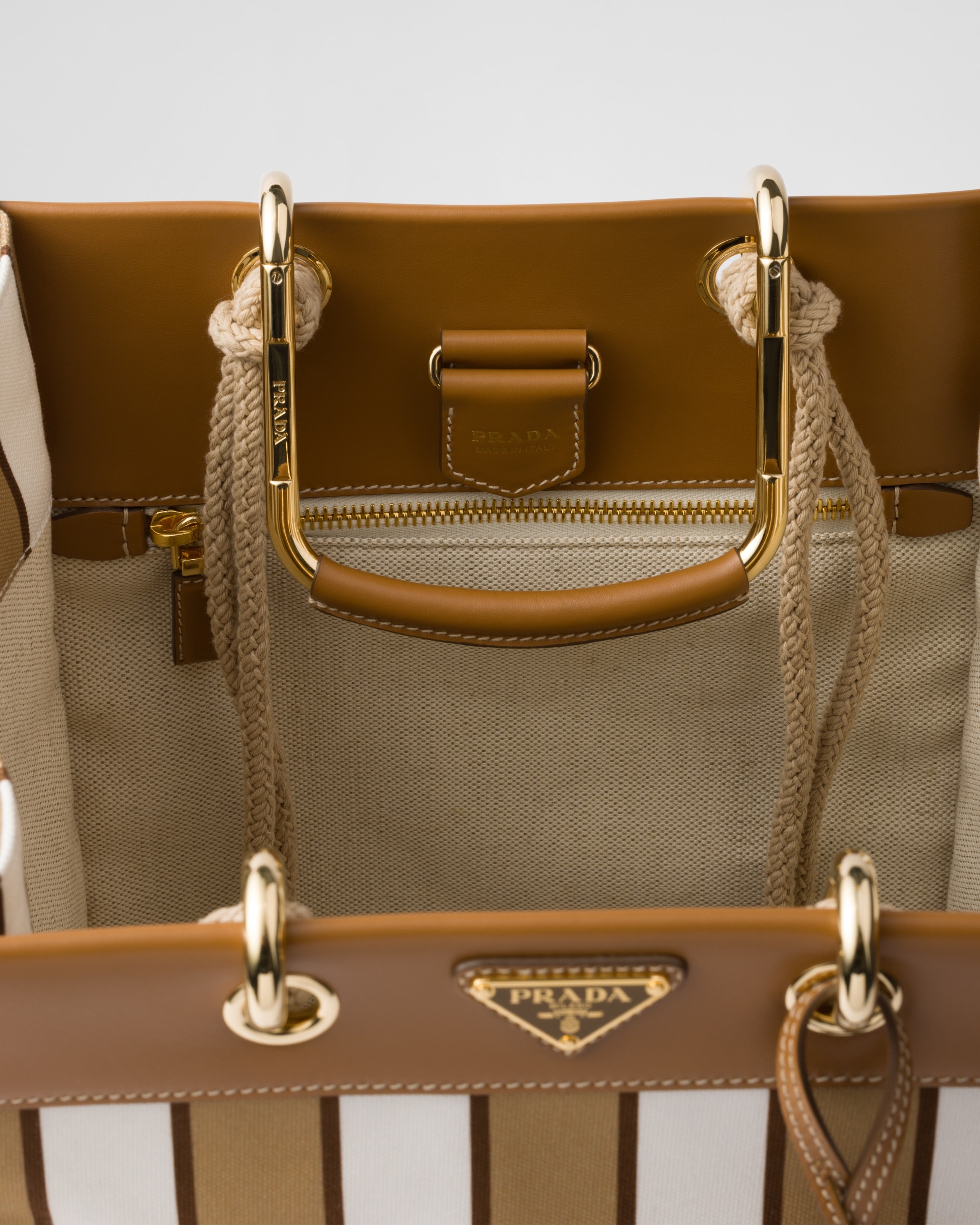 Large printed canvas and leather tote bag - 4