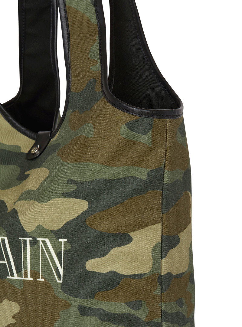 Camouflage canvas B-Army Grocery Bag with Vintage Balmain logo 5
