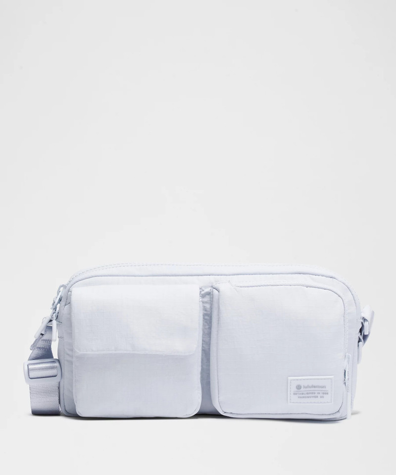 Multi-Pocket Crossbody Bag 2.5L 1