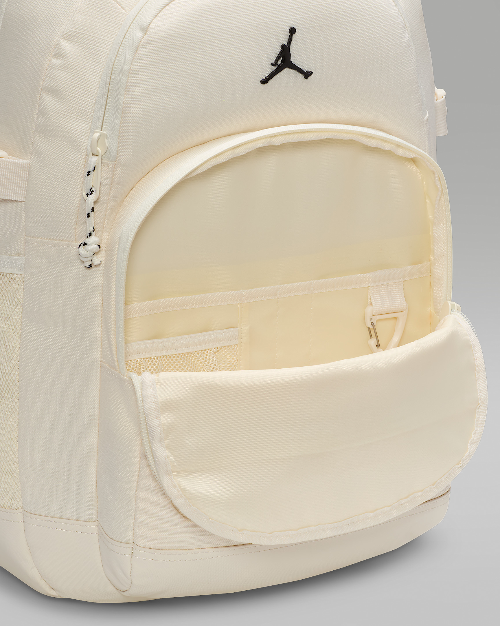 Jordan Blacktop Backpack (25L) - 7