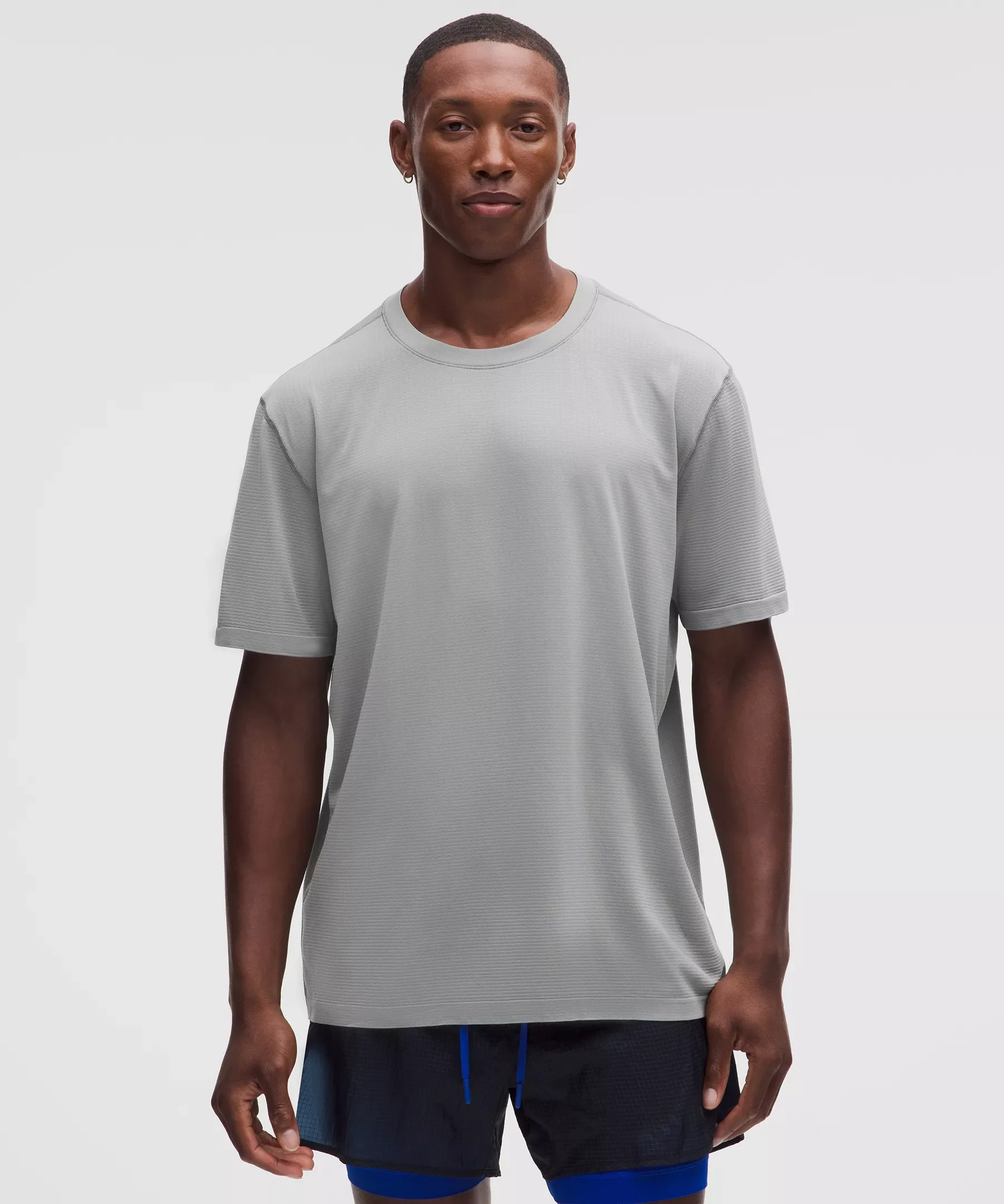 Metal Vent Tech Relaxed-Fit Short-Sleeve Shirt - 1
