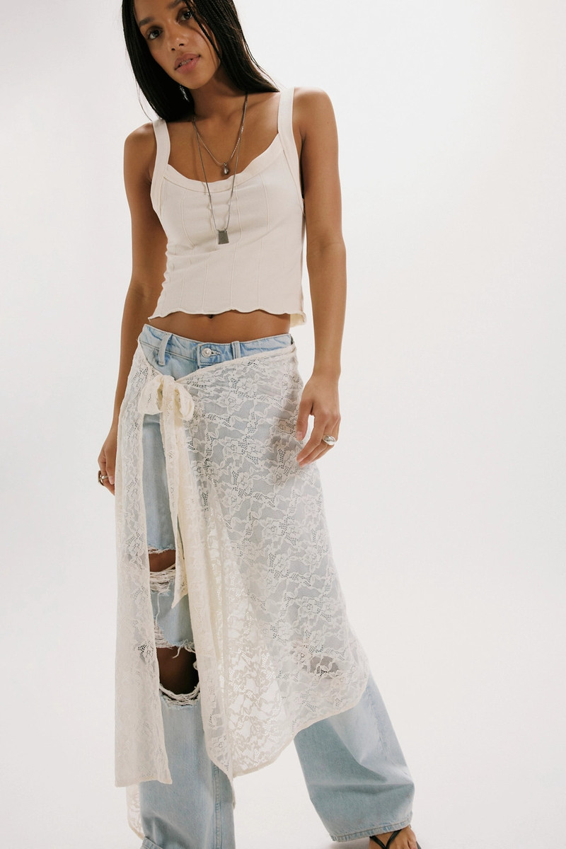 Bali Lace Sarong 4