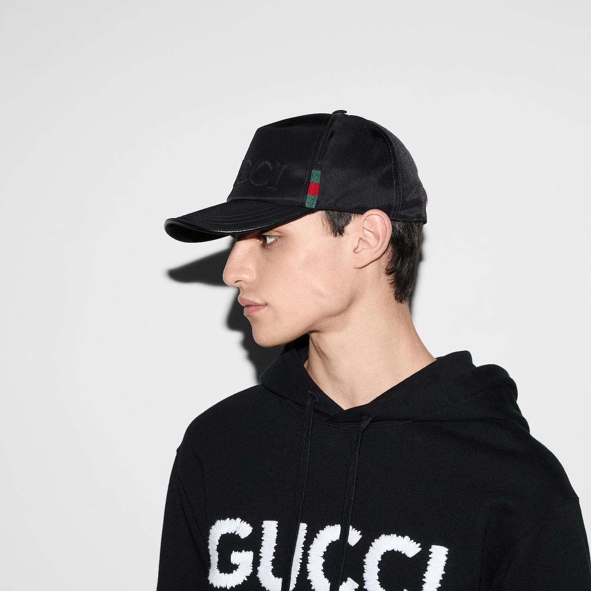 GUCCI Nylon baseball hat with Gucci logo | REVERSIBLE