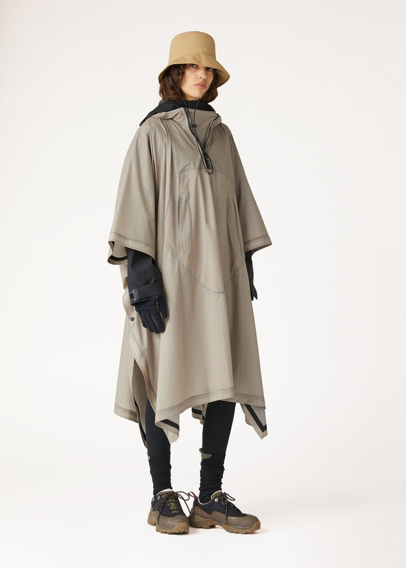 Loro Piana Barrett Cape outlook