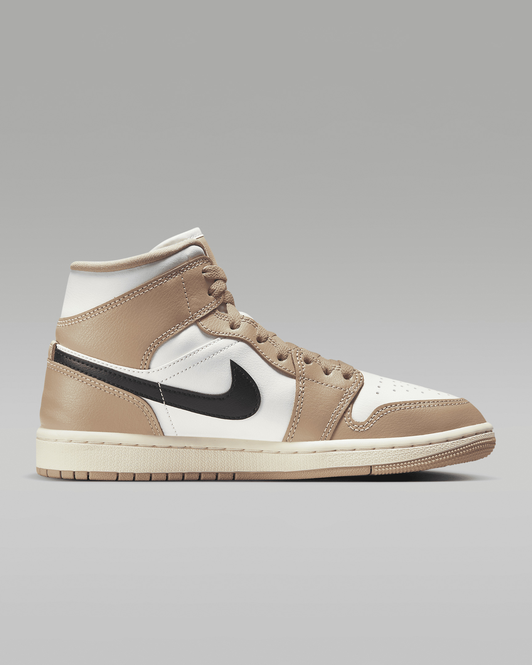 Air Jordan 1 Mid Women's Shoes - 3
