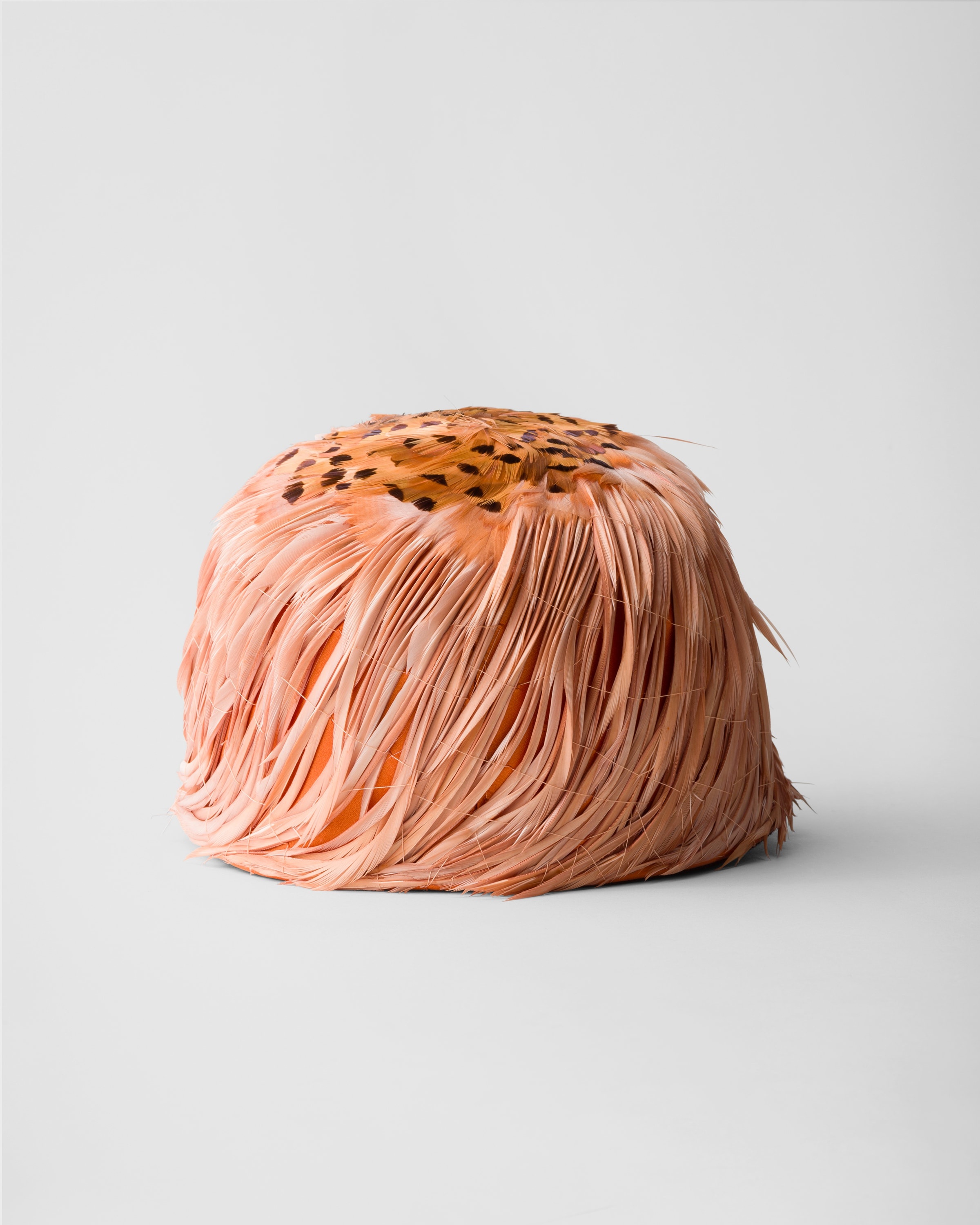 Patent leather and feather hat - 3