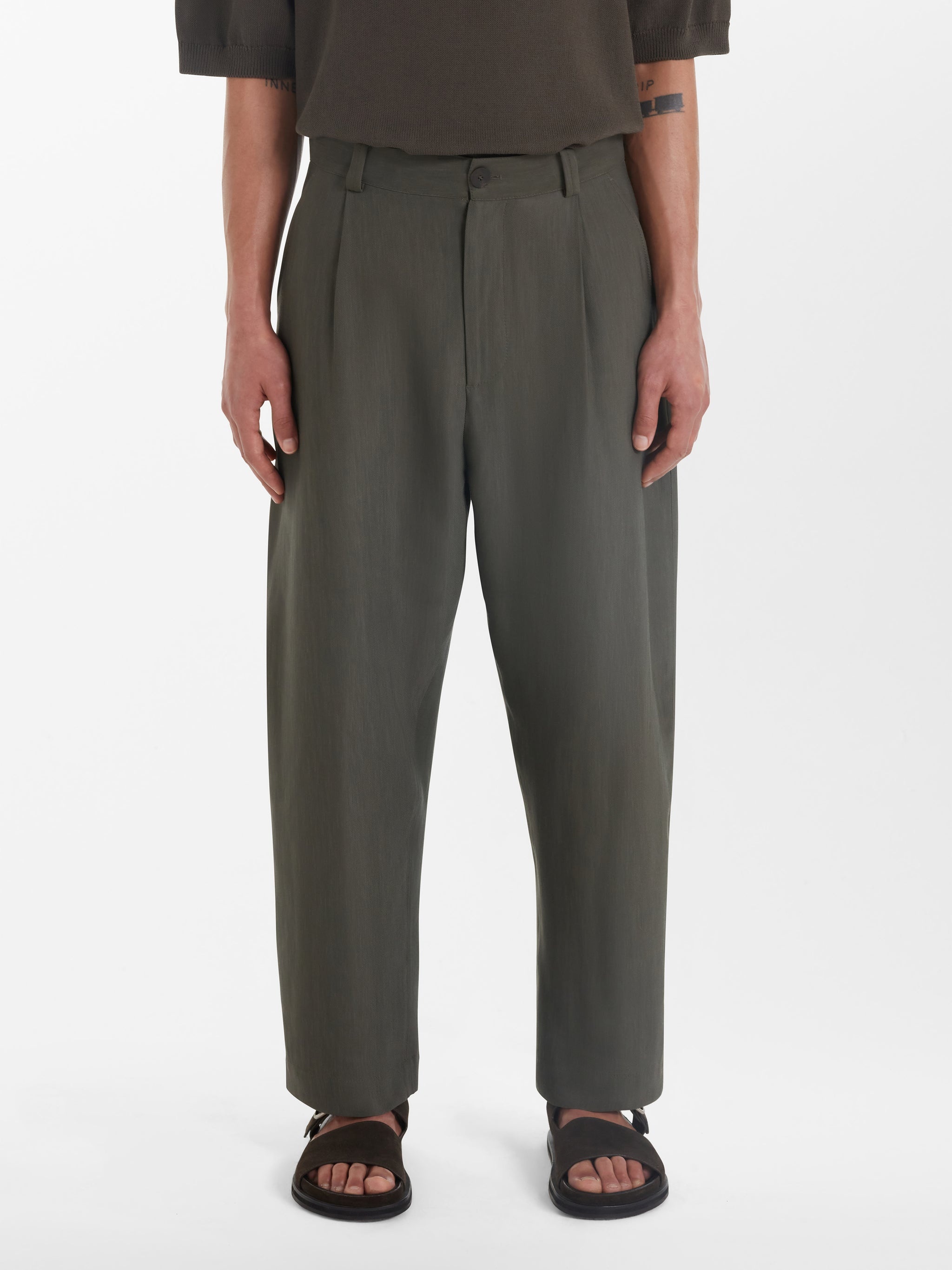 Tuck Linen Pant - 5